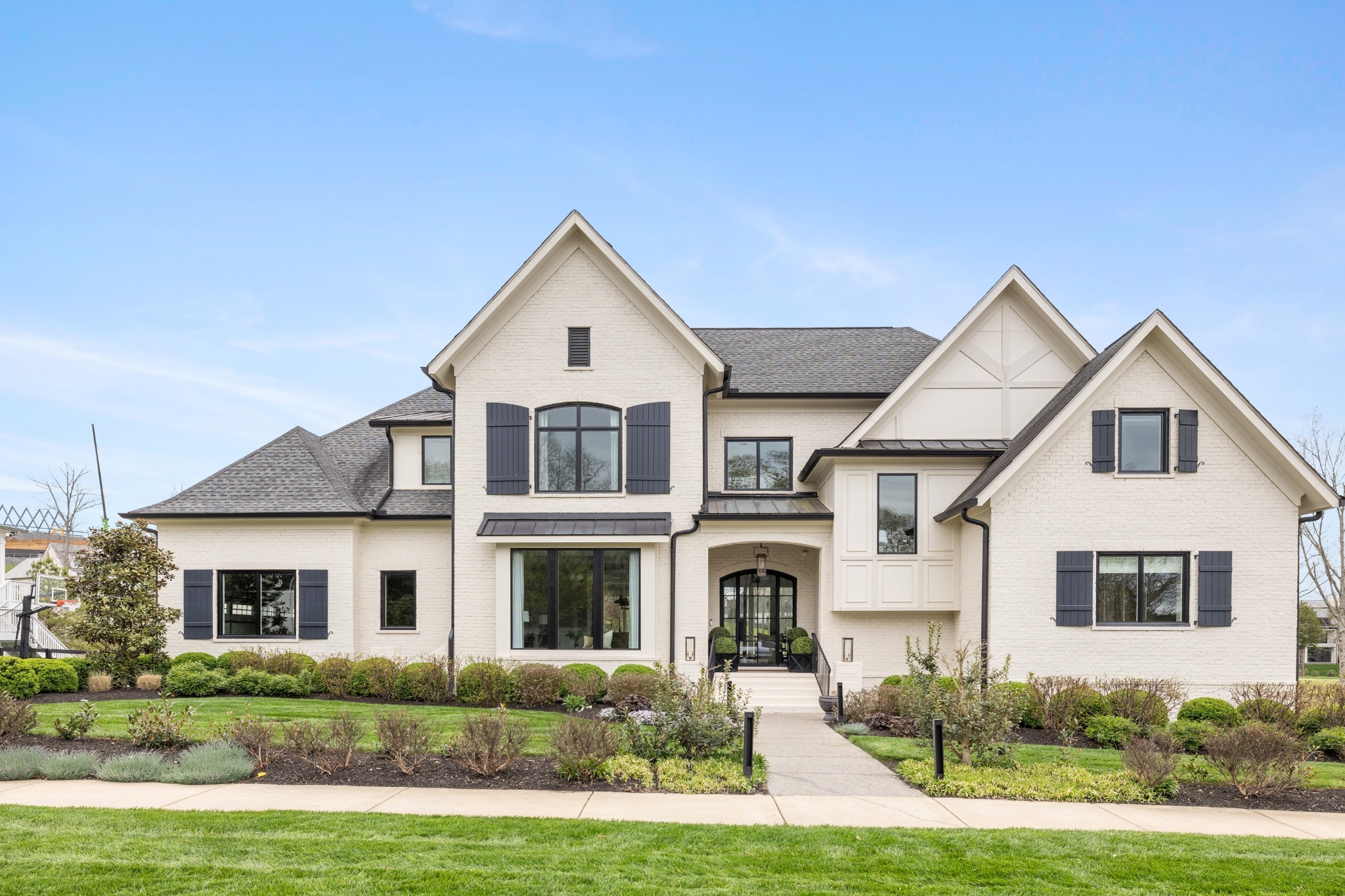 7388 Harlow Dr