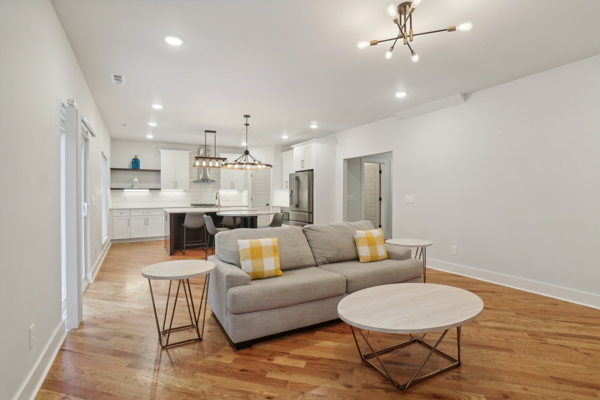 534 Norton Ave