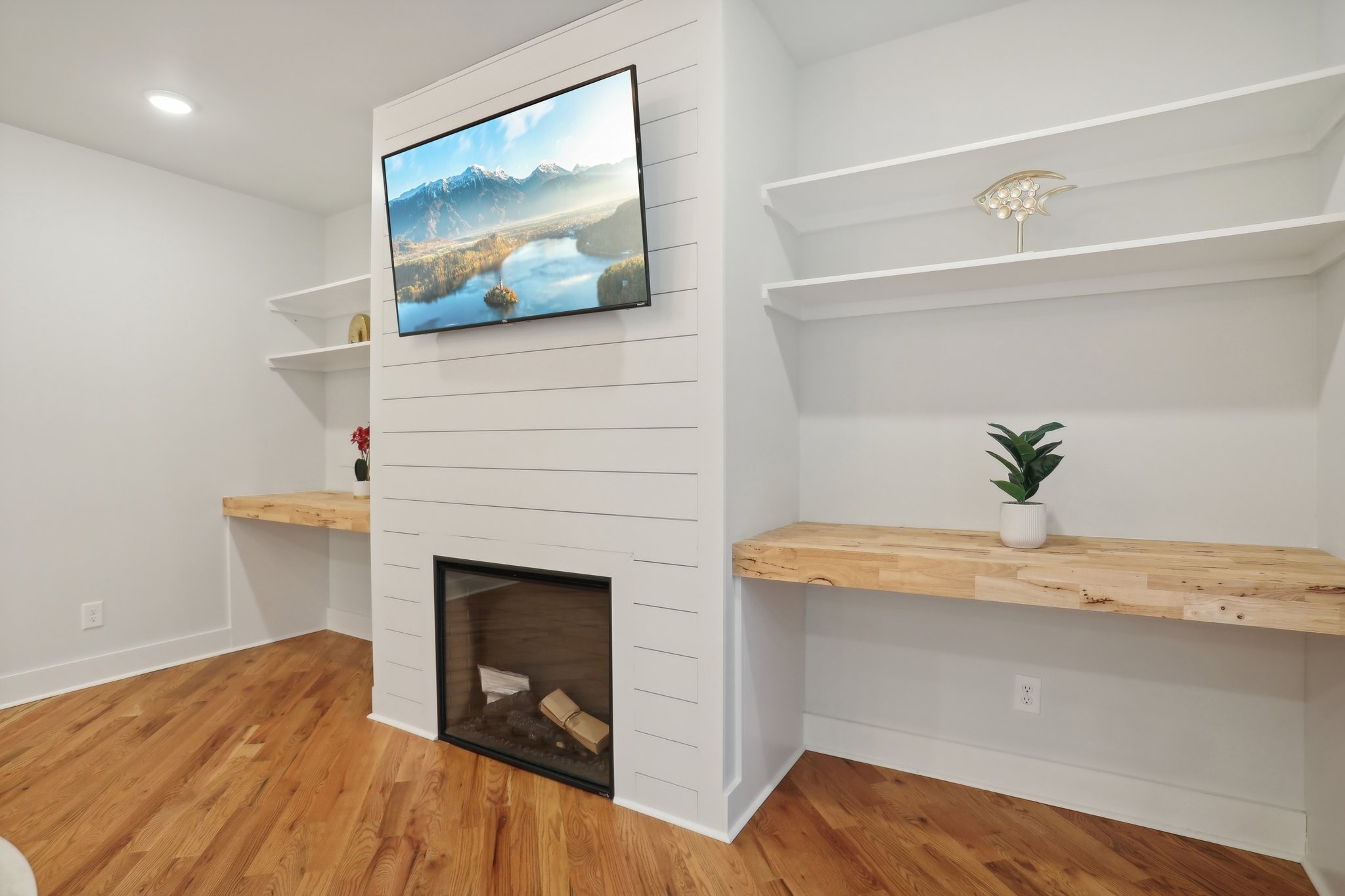 534 Norton Ave