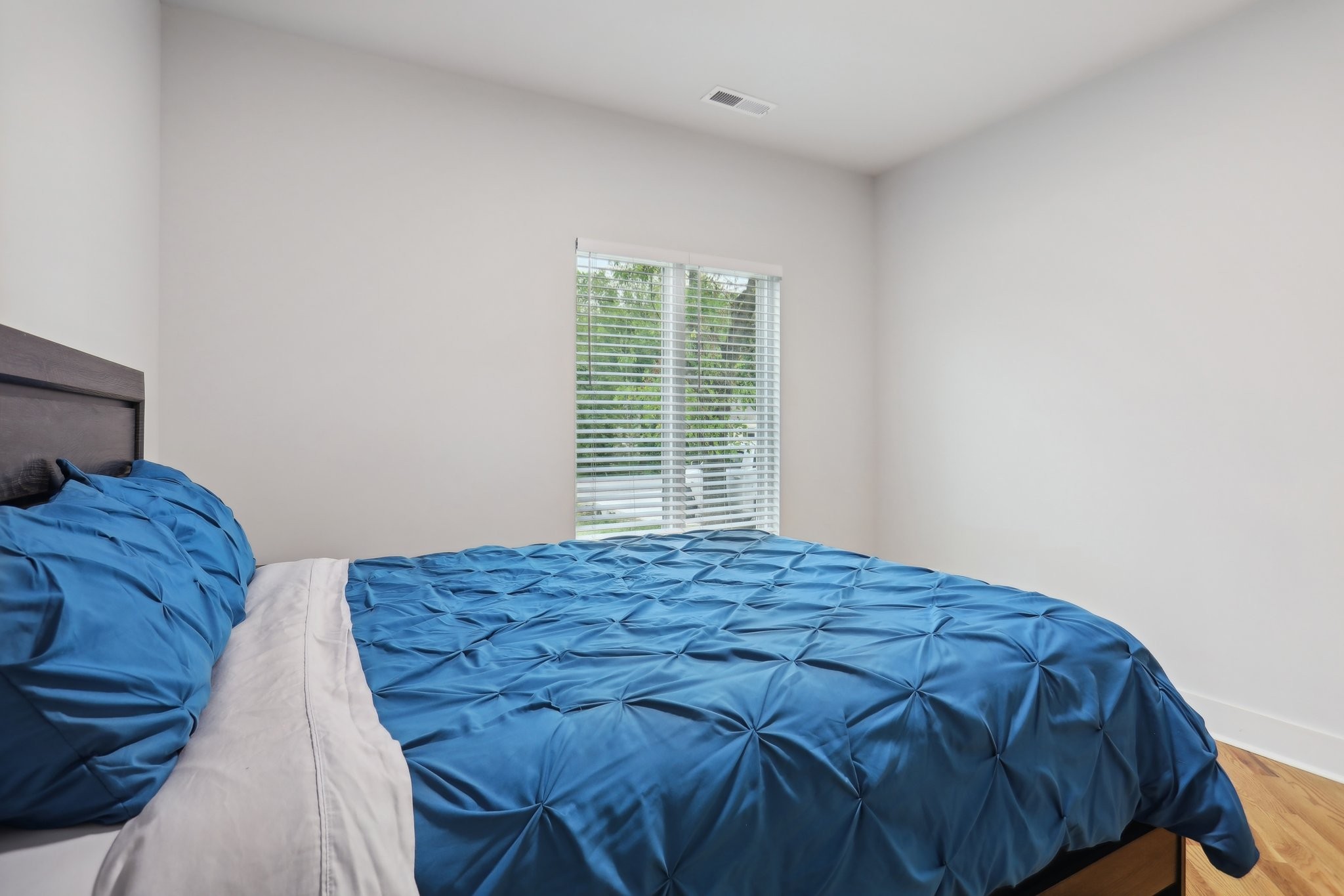 534 Norton Ave