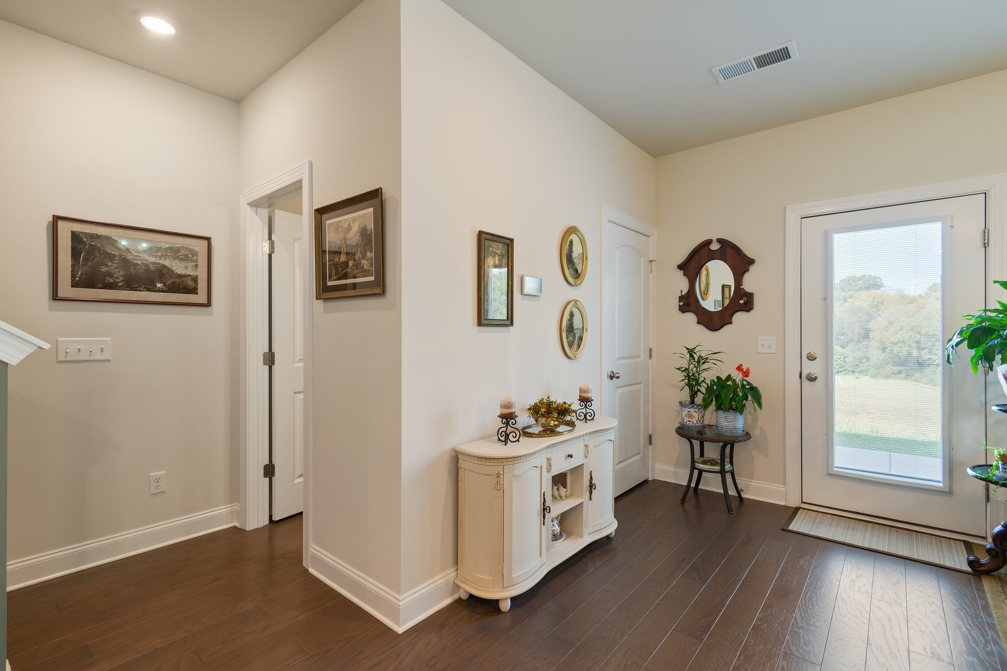 1009 McKee Ct