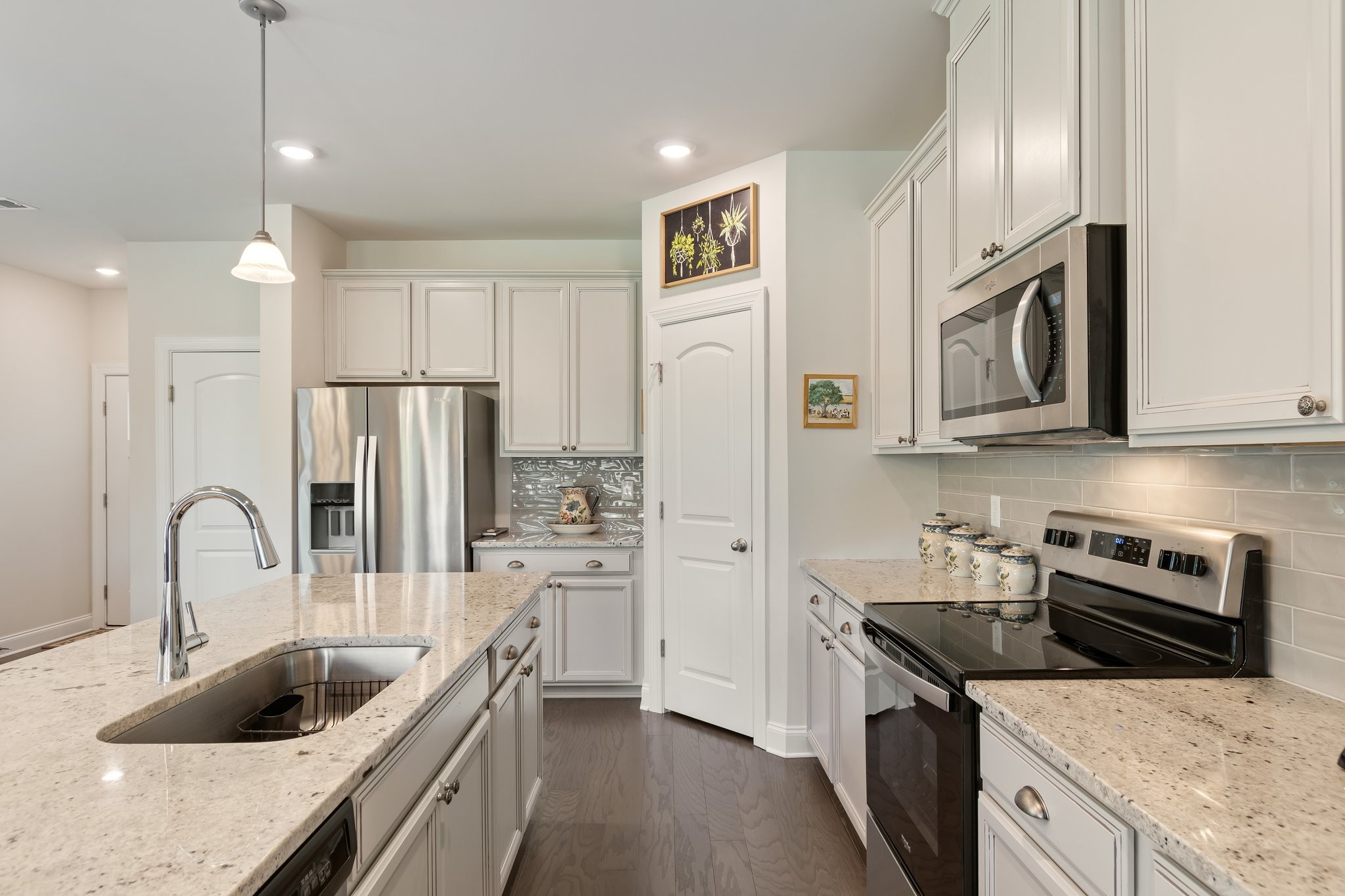 1009 McKee Ct