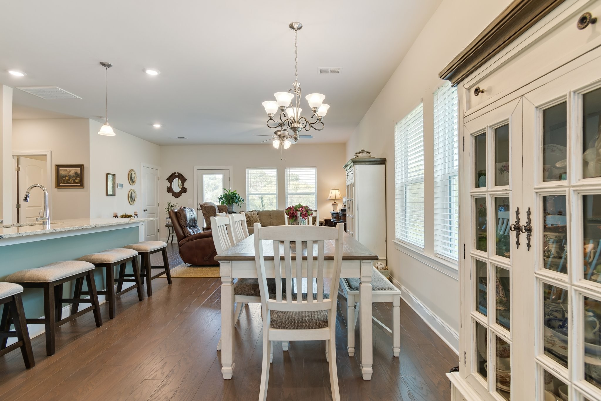 1009 McKee Ct