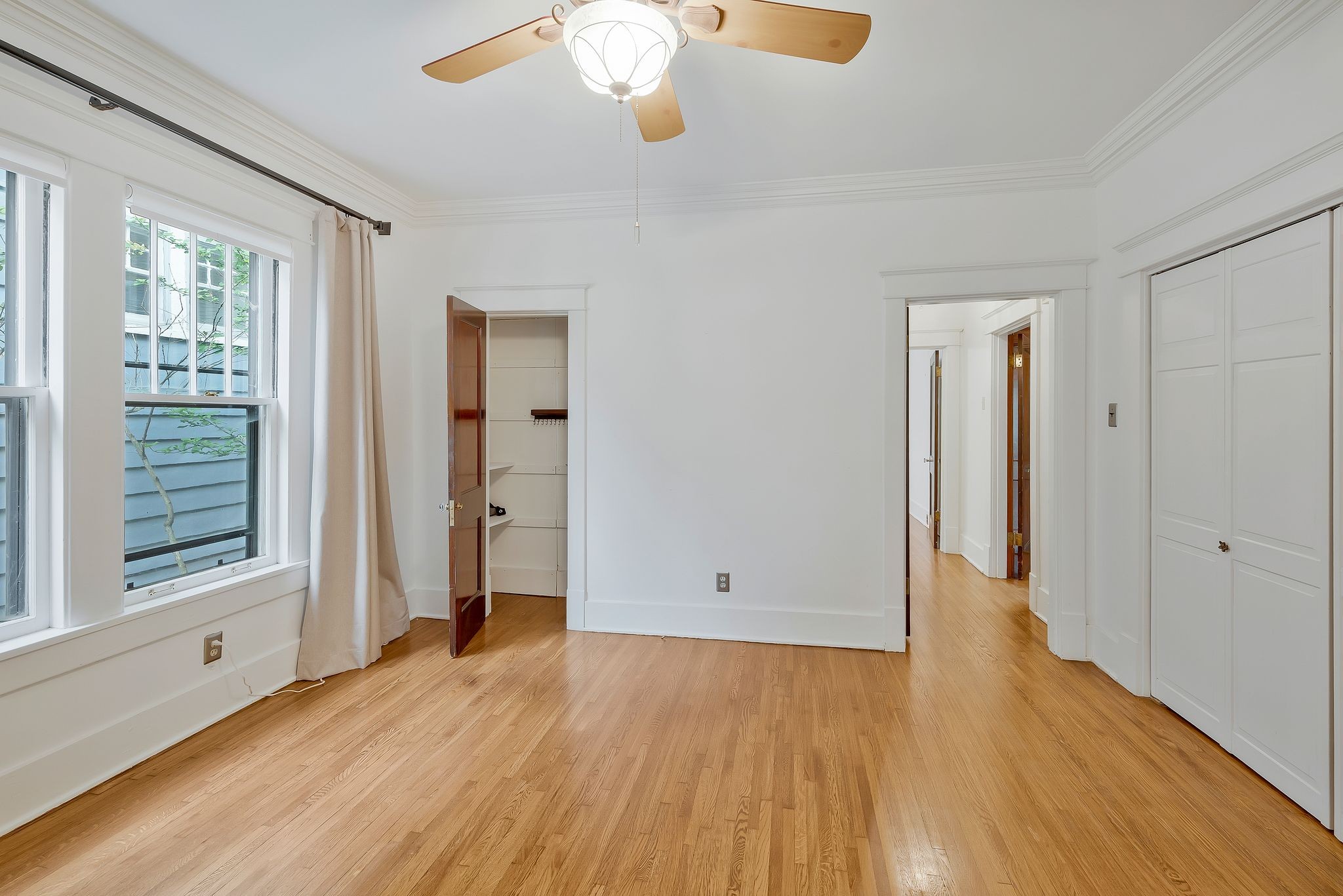 114 Bowling Ave