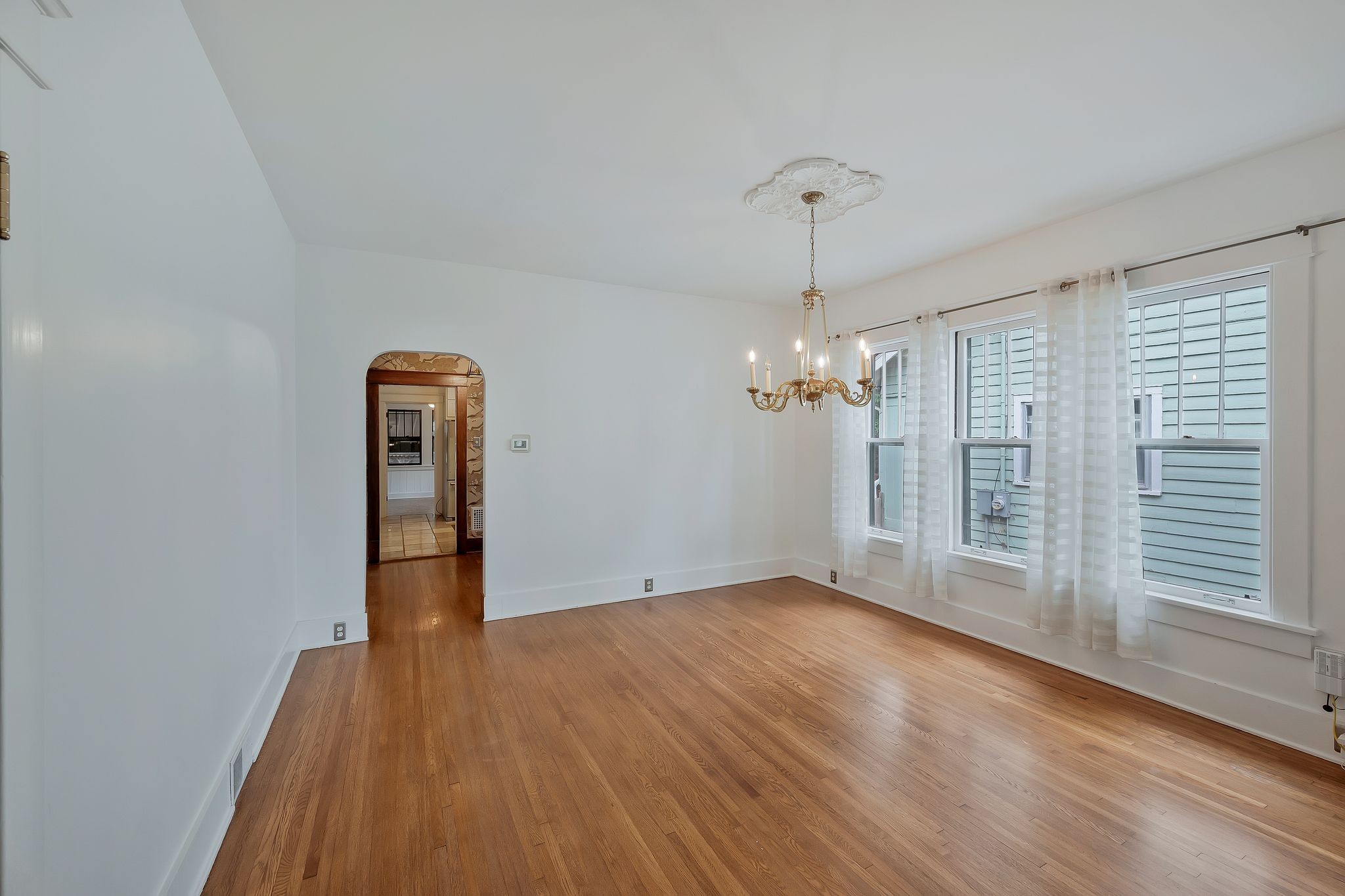 114 Bowling Ave