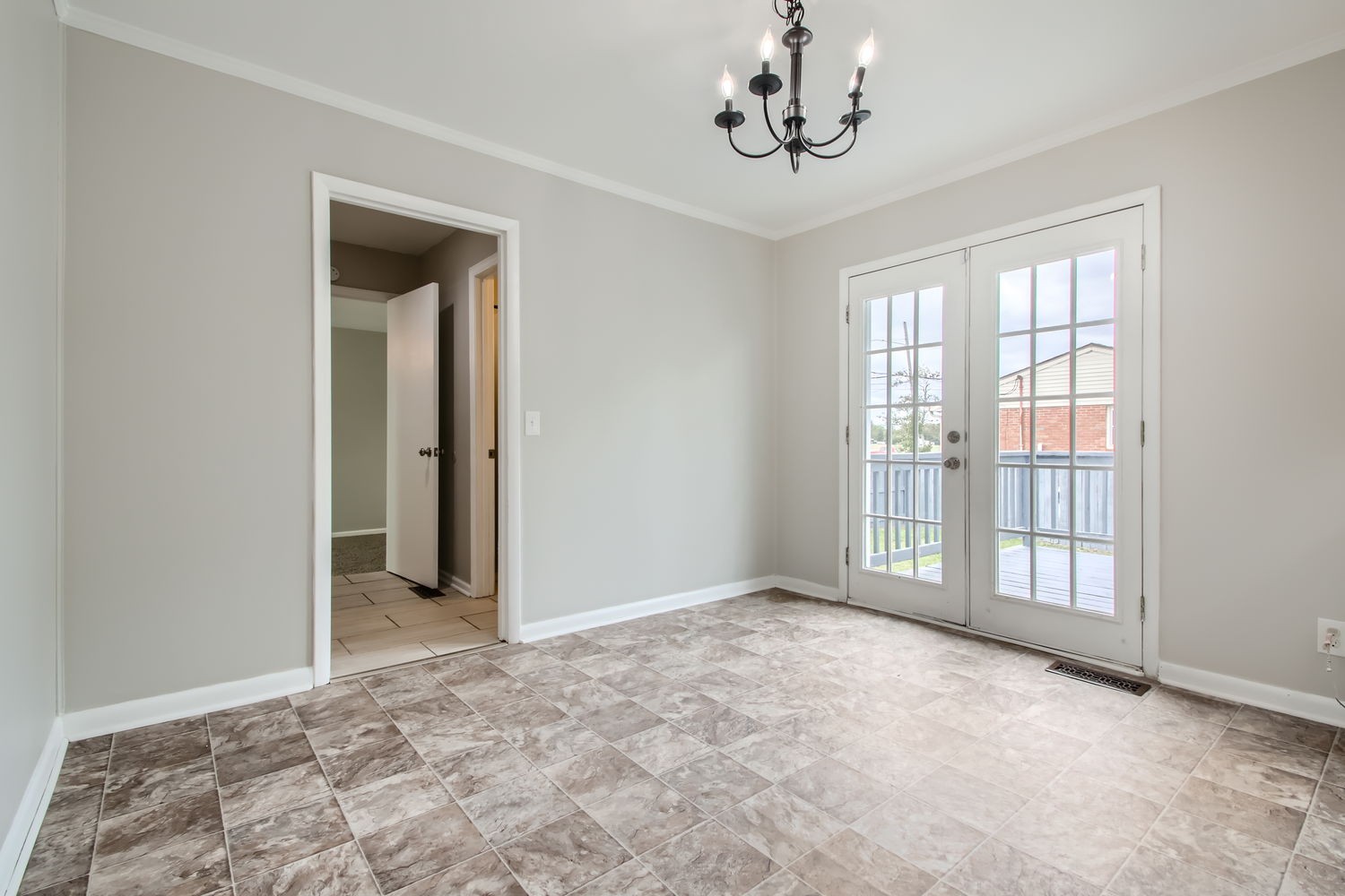 528 Taryton Dr
