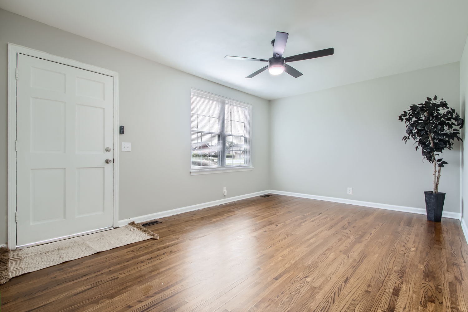 528 Taryton Dr