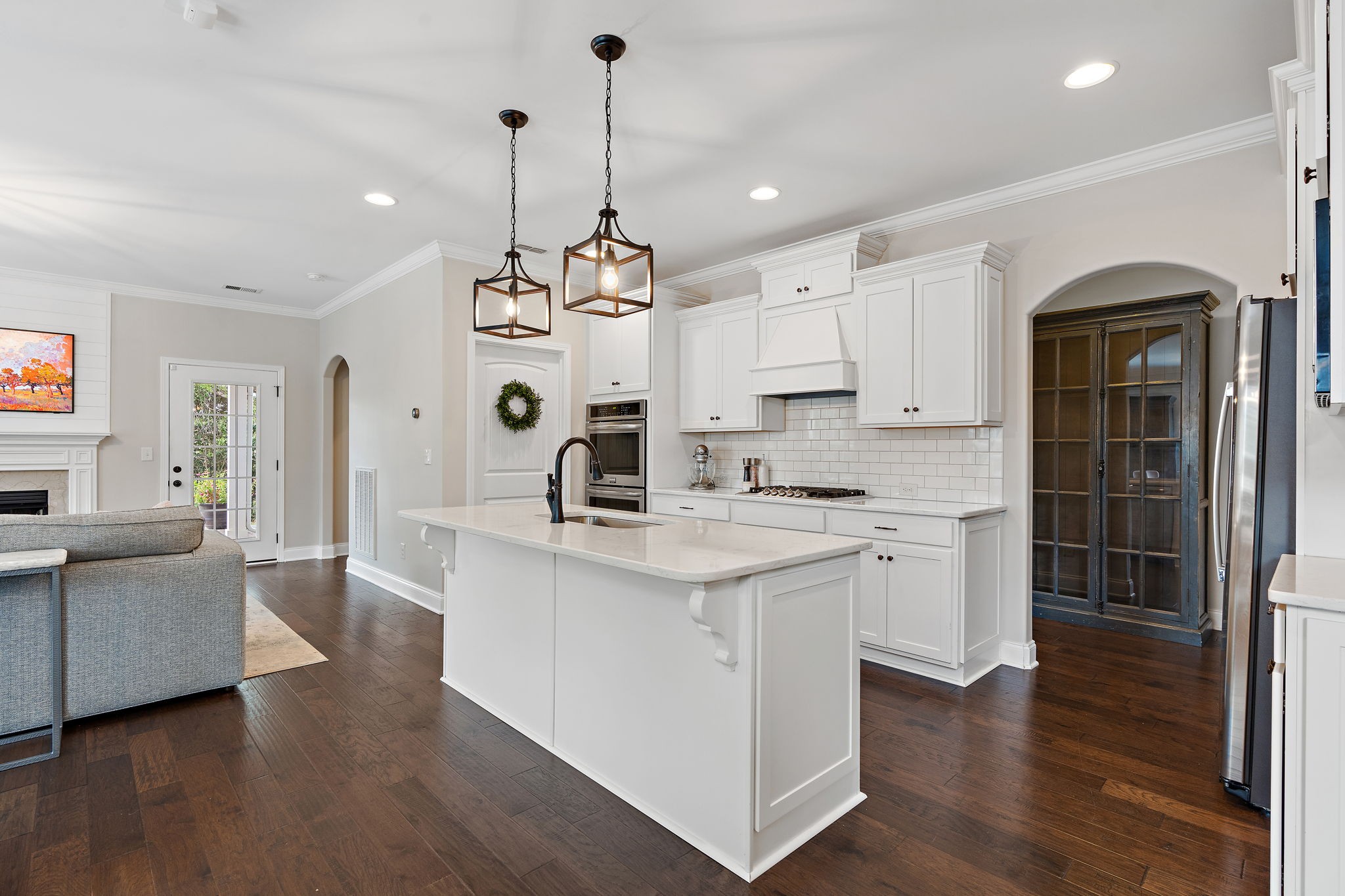 3003 Devinney Drive