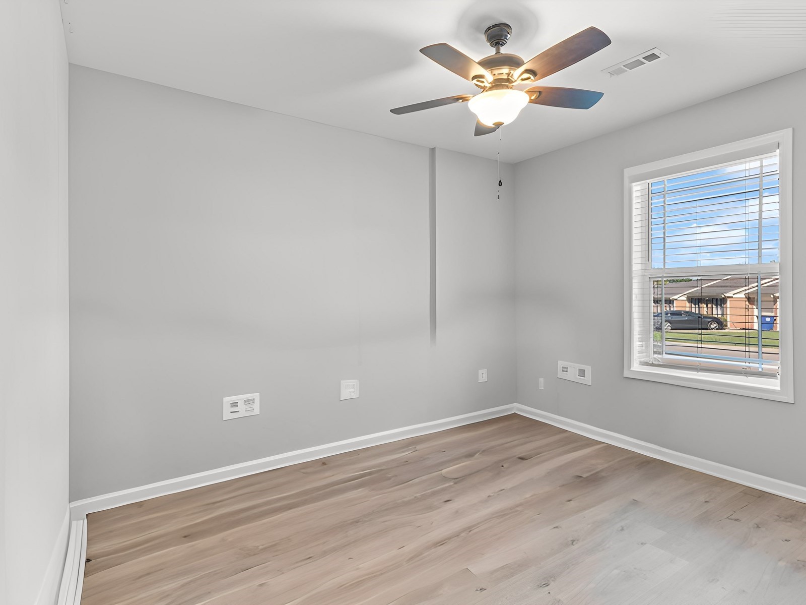 127 Dogwood Ct