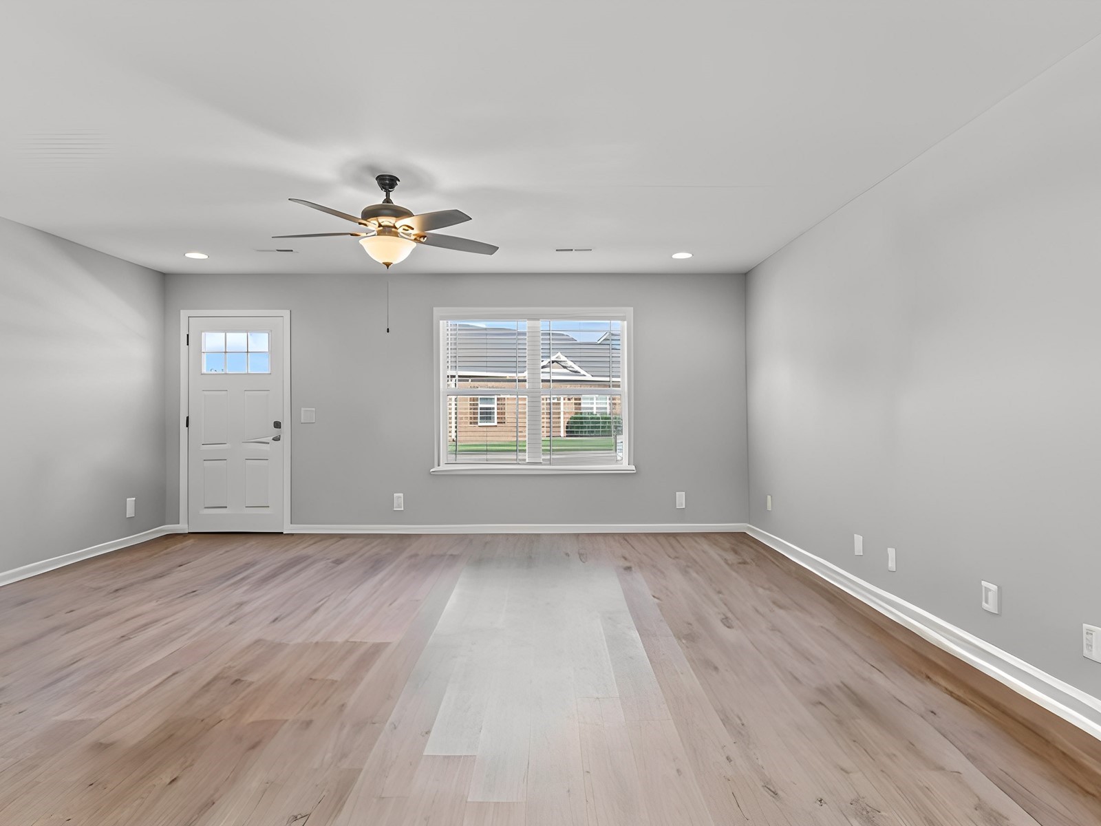 127 Dogwood Ct