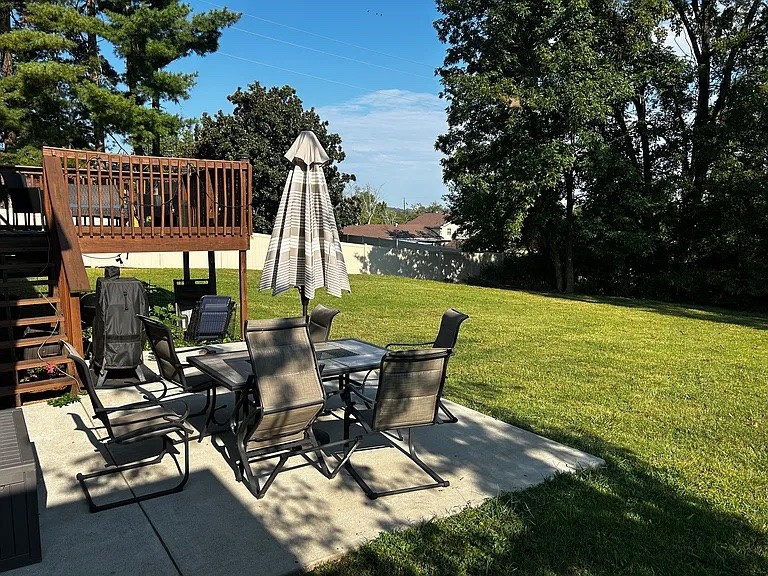 350 Nesbitt Ln