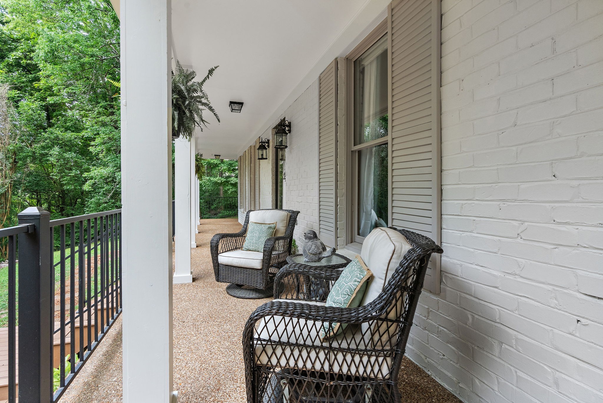 1052 Barrel Springs Hollow Rd