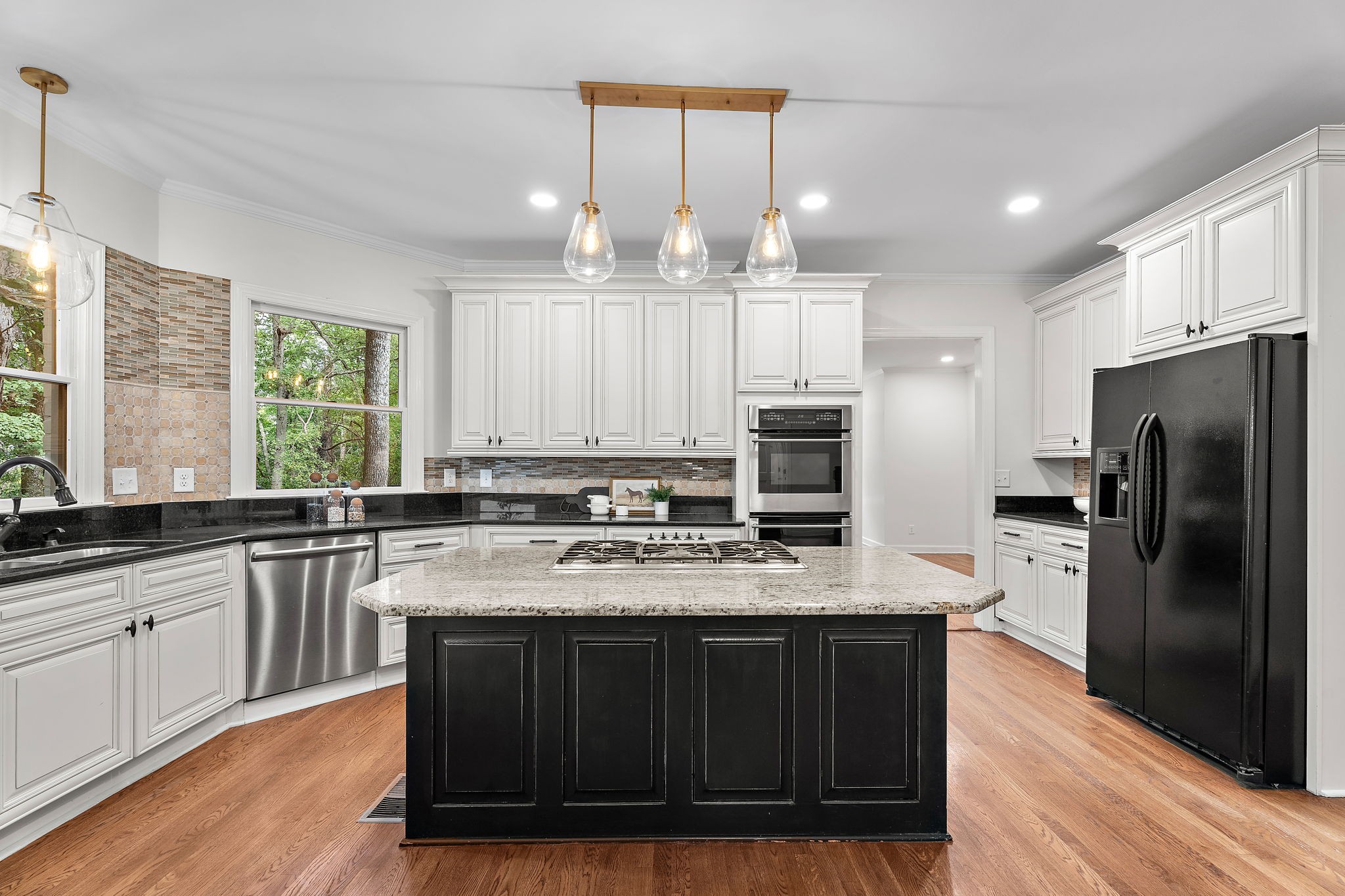 1052 Barrel Springs Hollow Rd