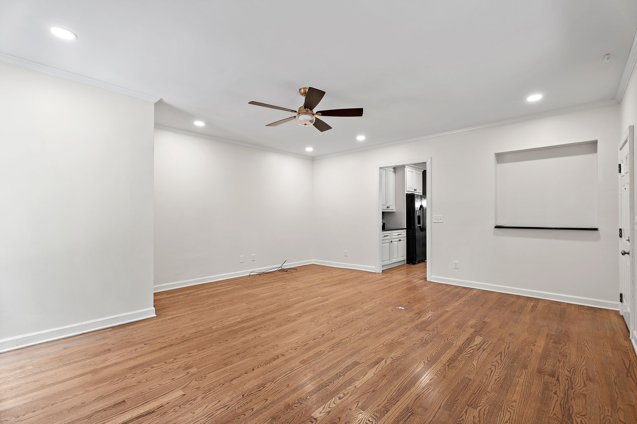 1052 Barrel Springs Hollow Rd