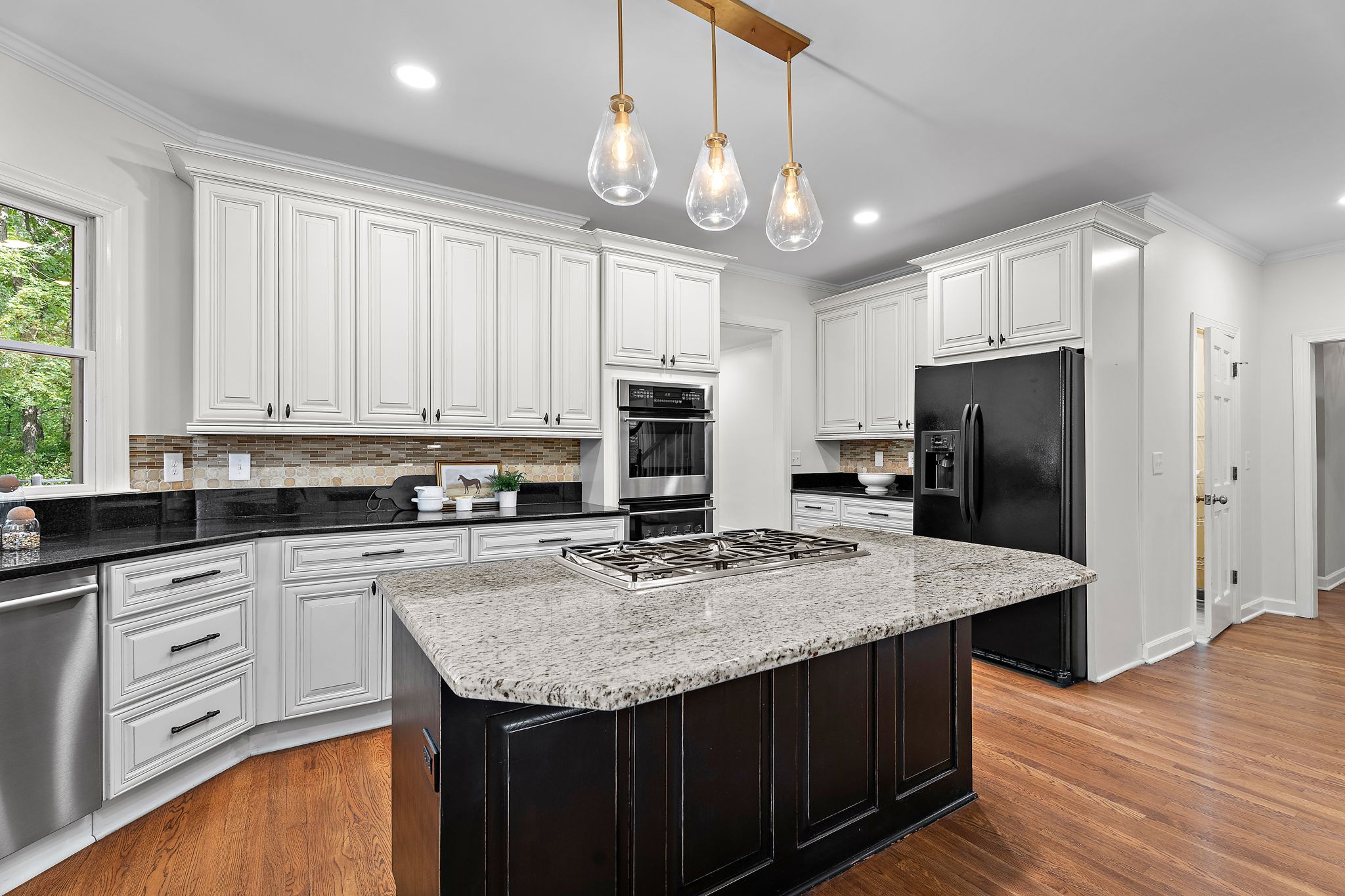 1052 Barrel Springs Hollow Rd