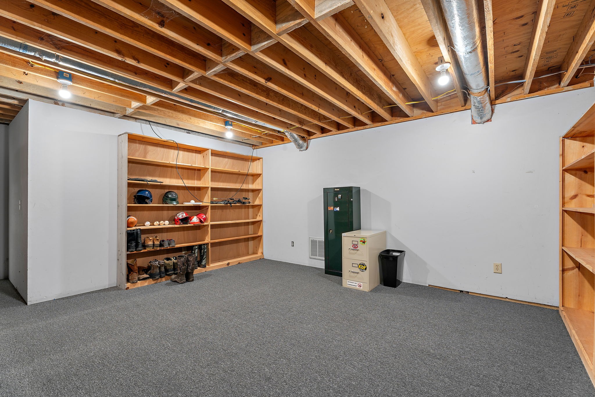 1052 Barrel Springs Hollow Rd