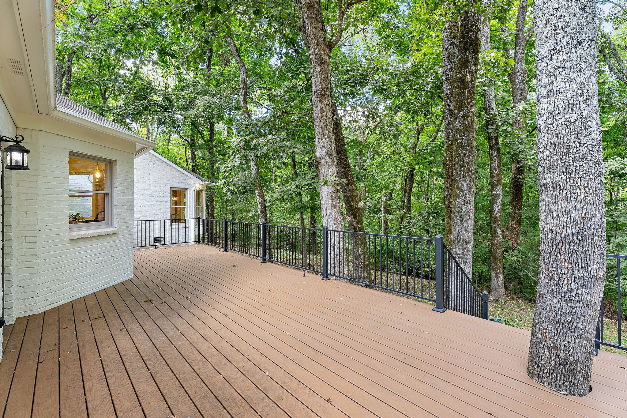 1052 Barrel Springs Hollow Rd