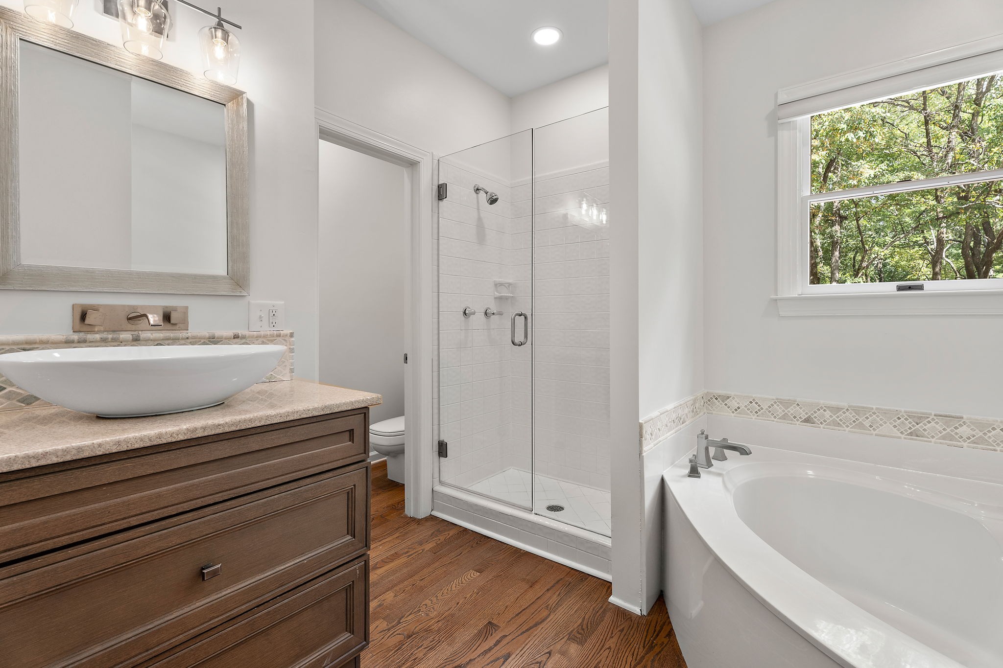 1052 Barrel Springs Hollow Rd