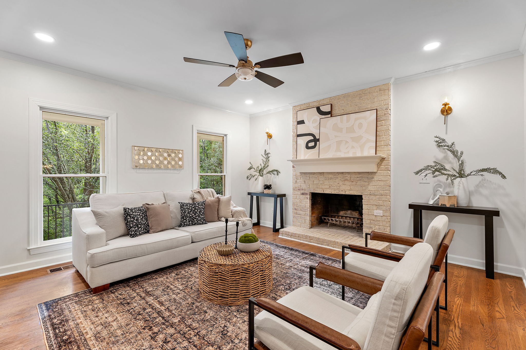 1052 Barrel Springs Hollow Rd