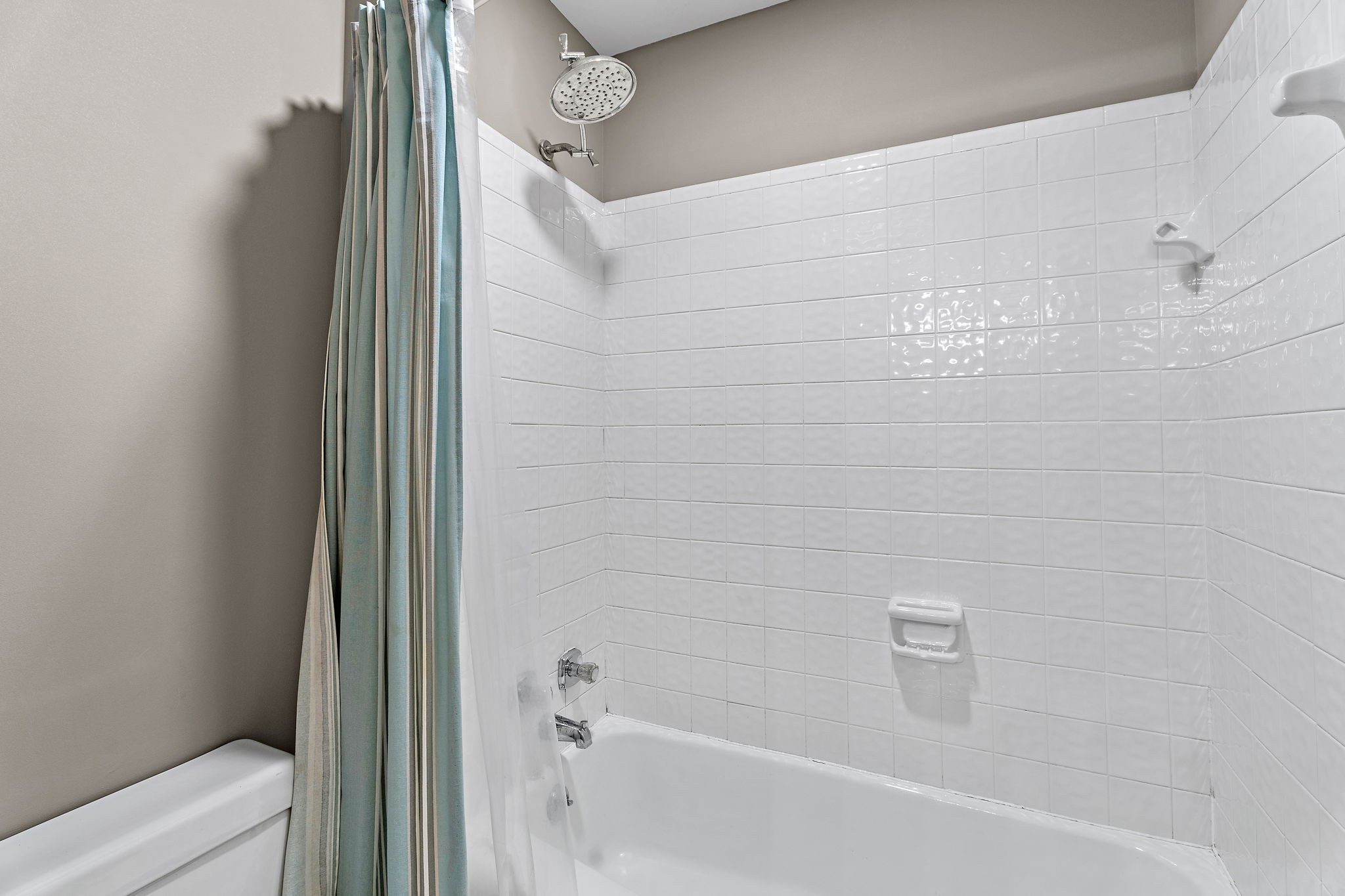 1052 Barrel Springs Hollow Rd