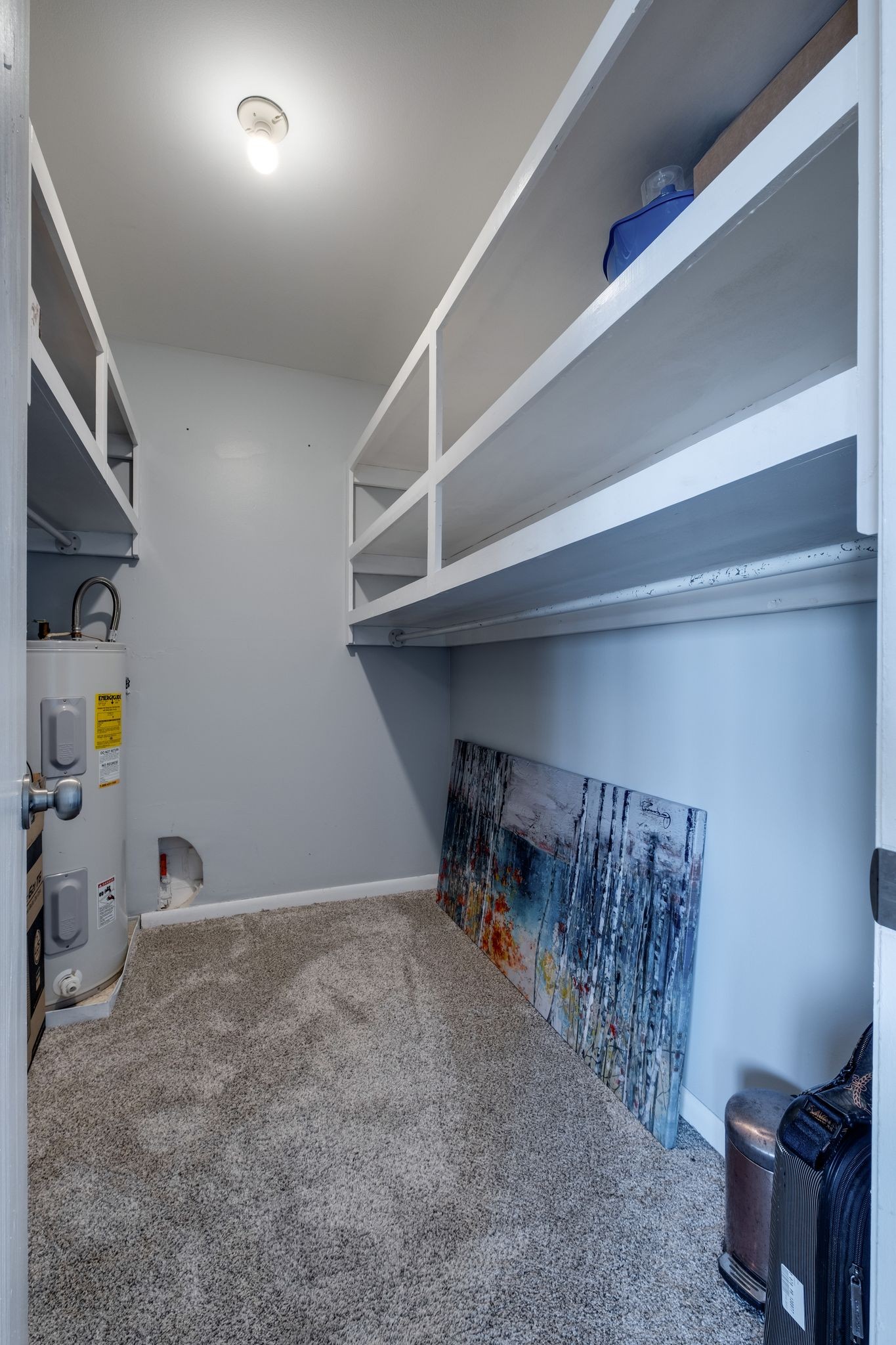 2134 Fairfax Ave Unit: B13