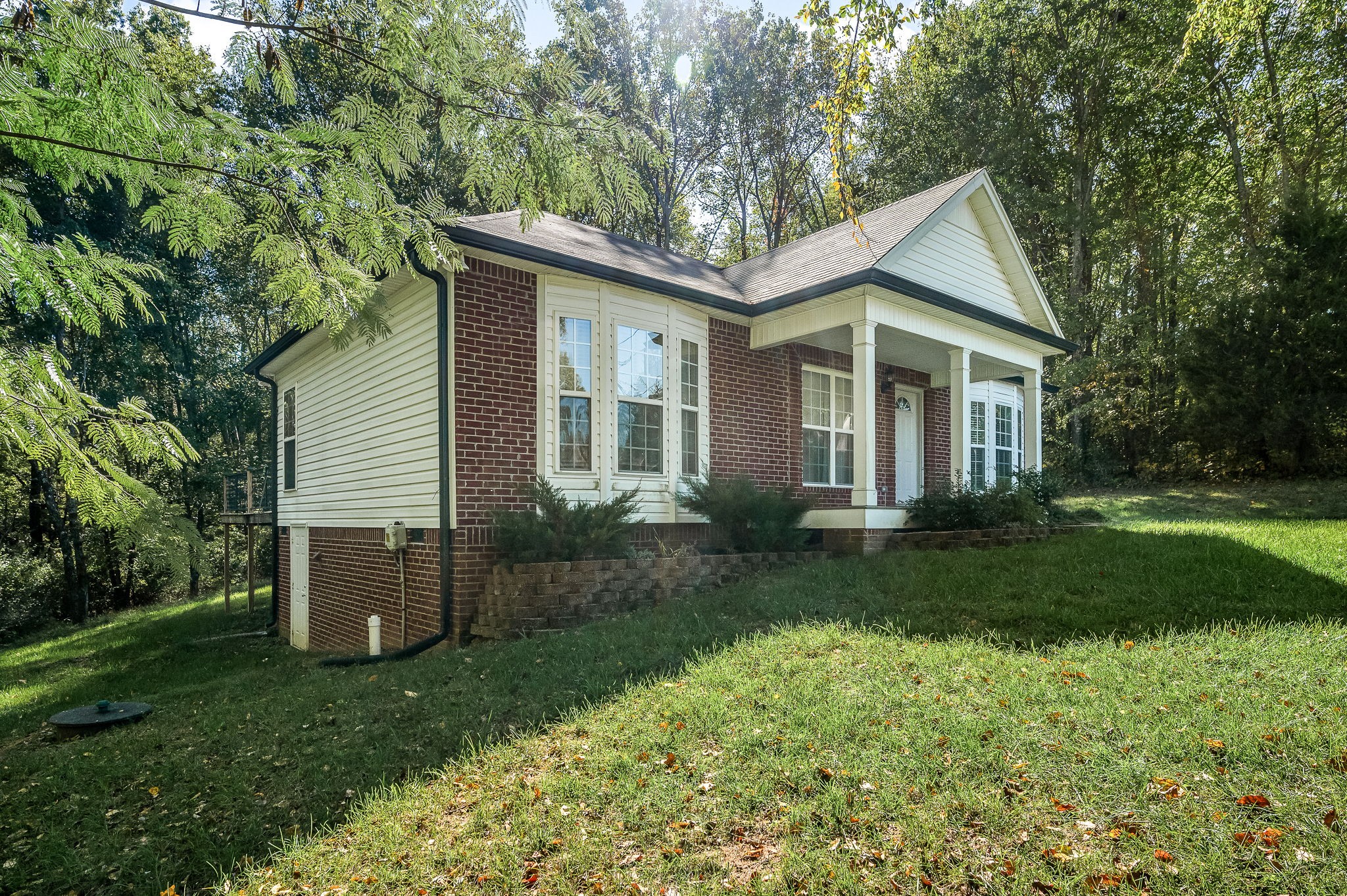 216 Juanita Dr
