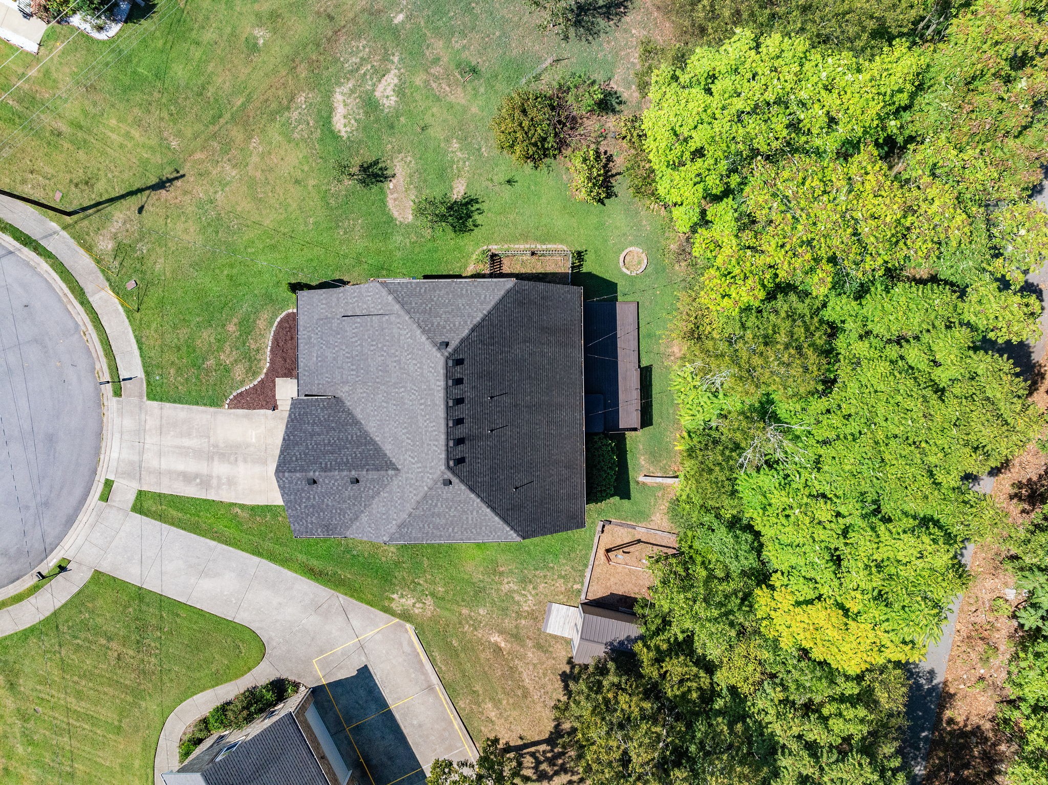 2016 W McLaughlin St