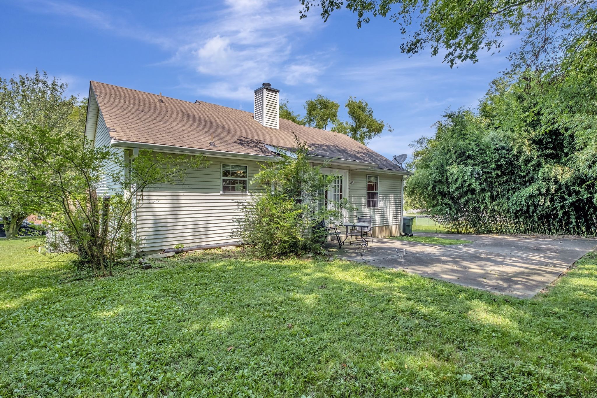 1255 Hillwood Ct
