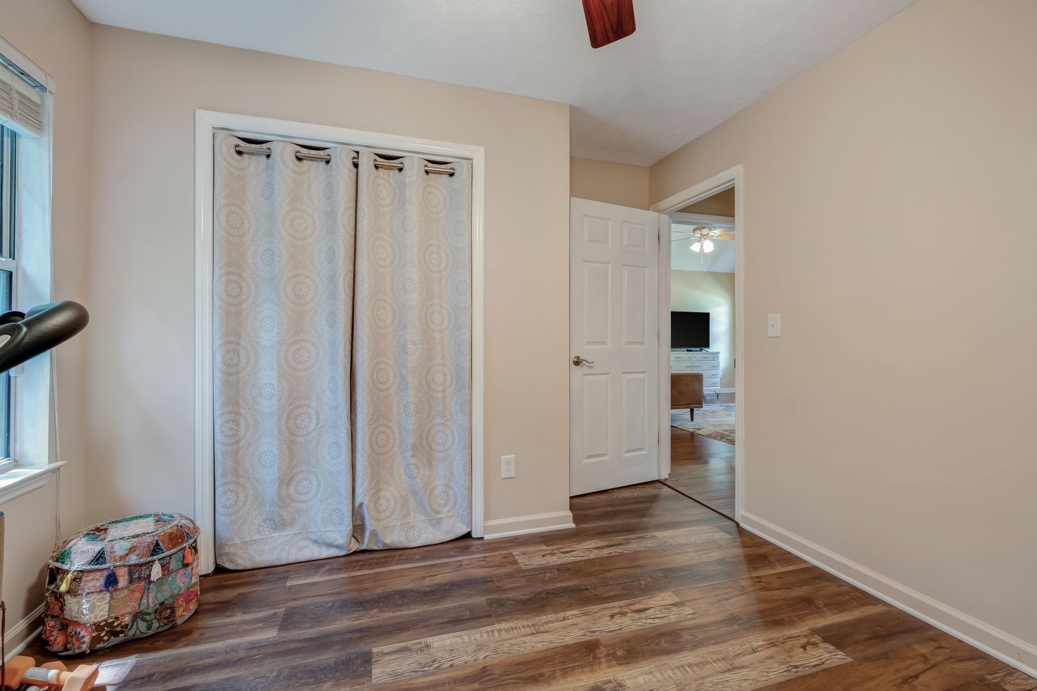 1255 Hillwood Ct