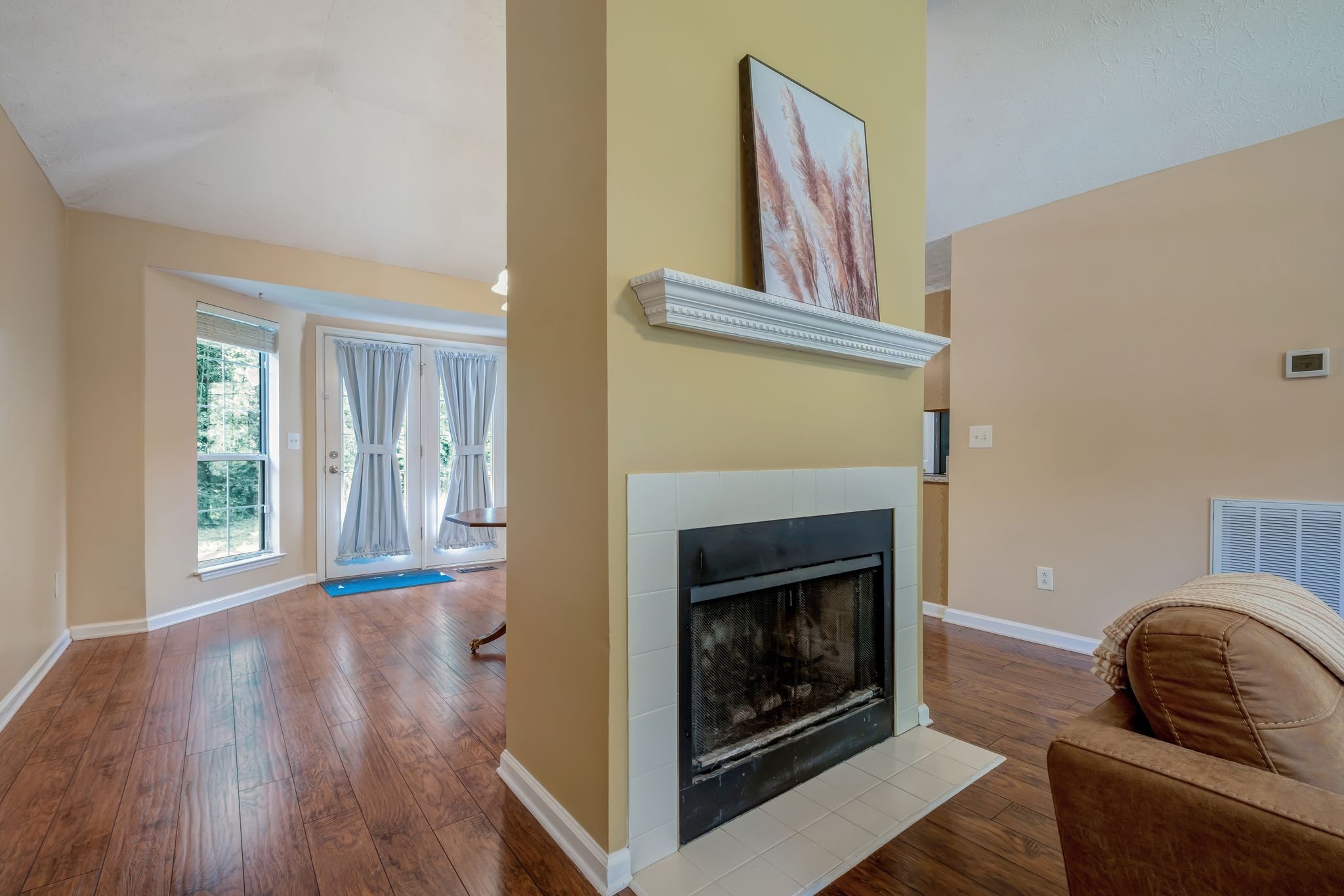 1255 Hillwood Ct