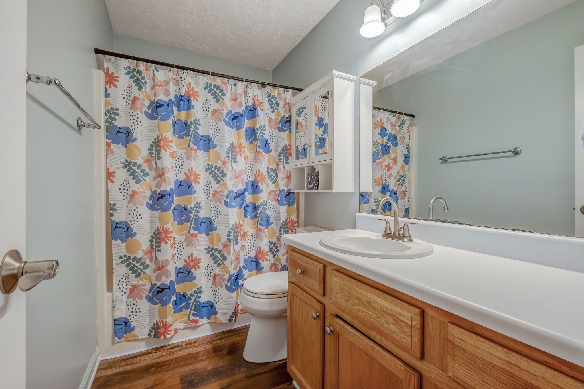 1255 Hillwood Ct