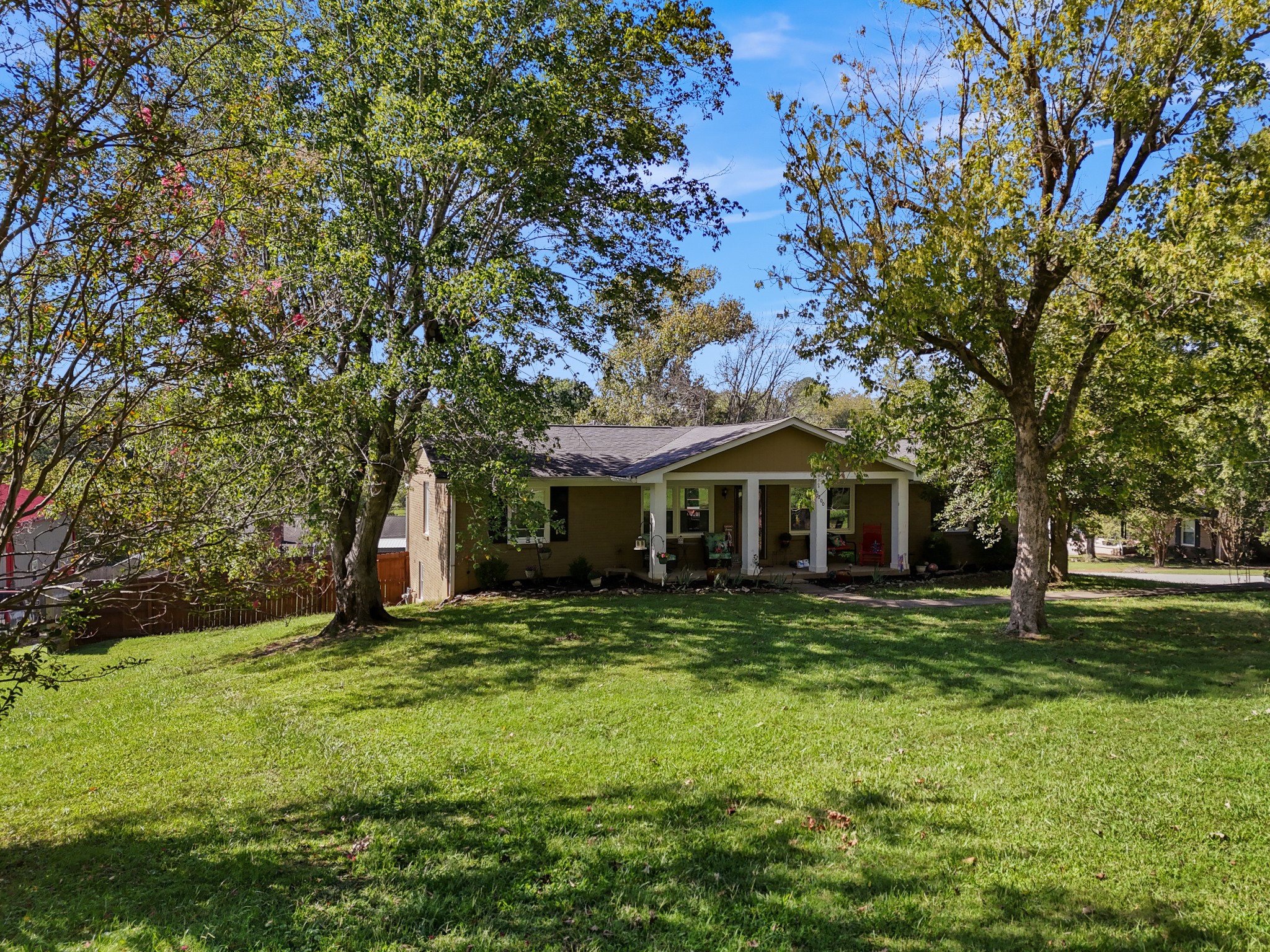 1200 Whitney Dr