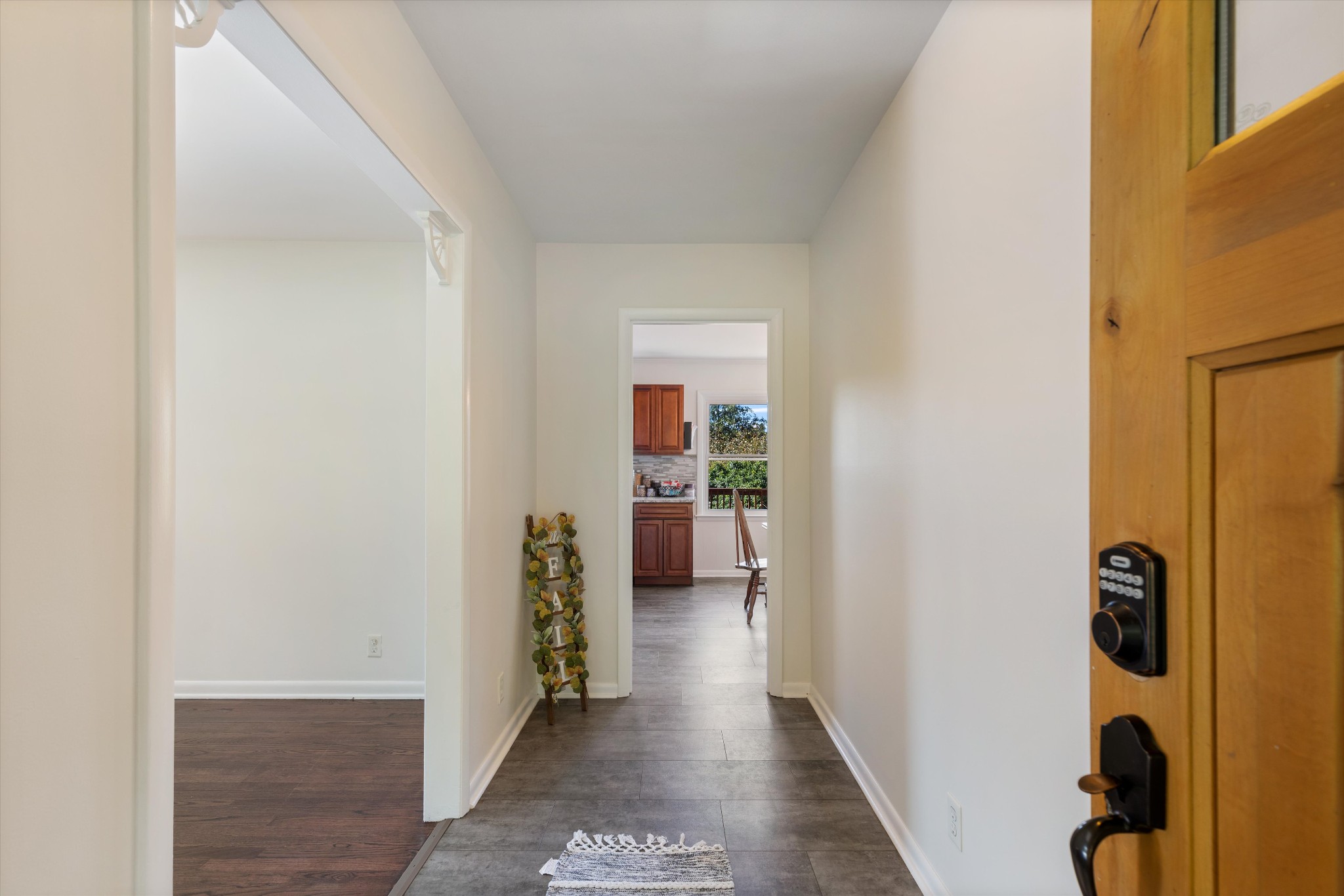 1200 Whitney Dr