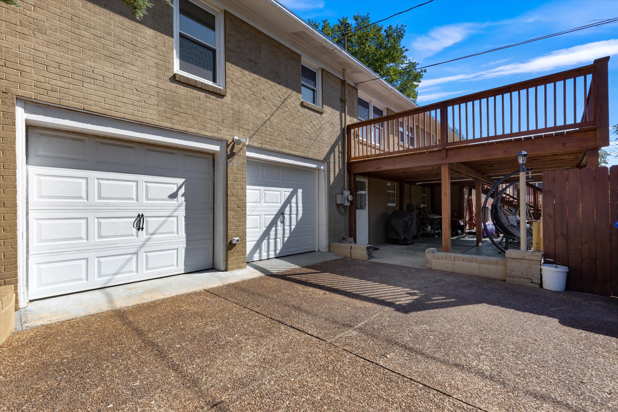 1200 Whitney Dr
