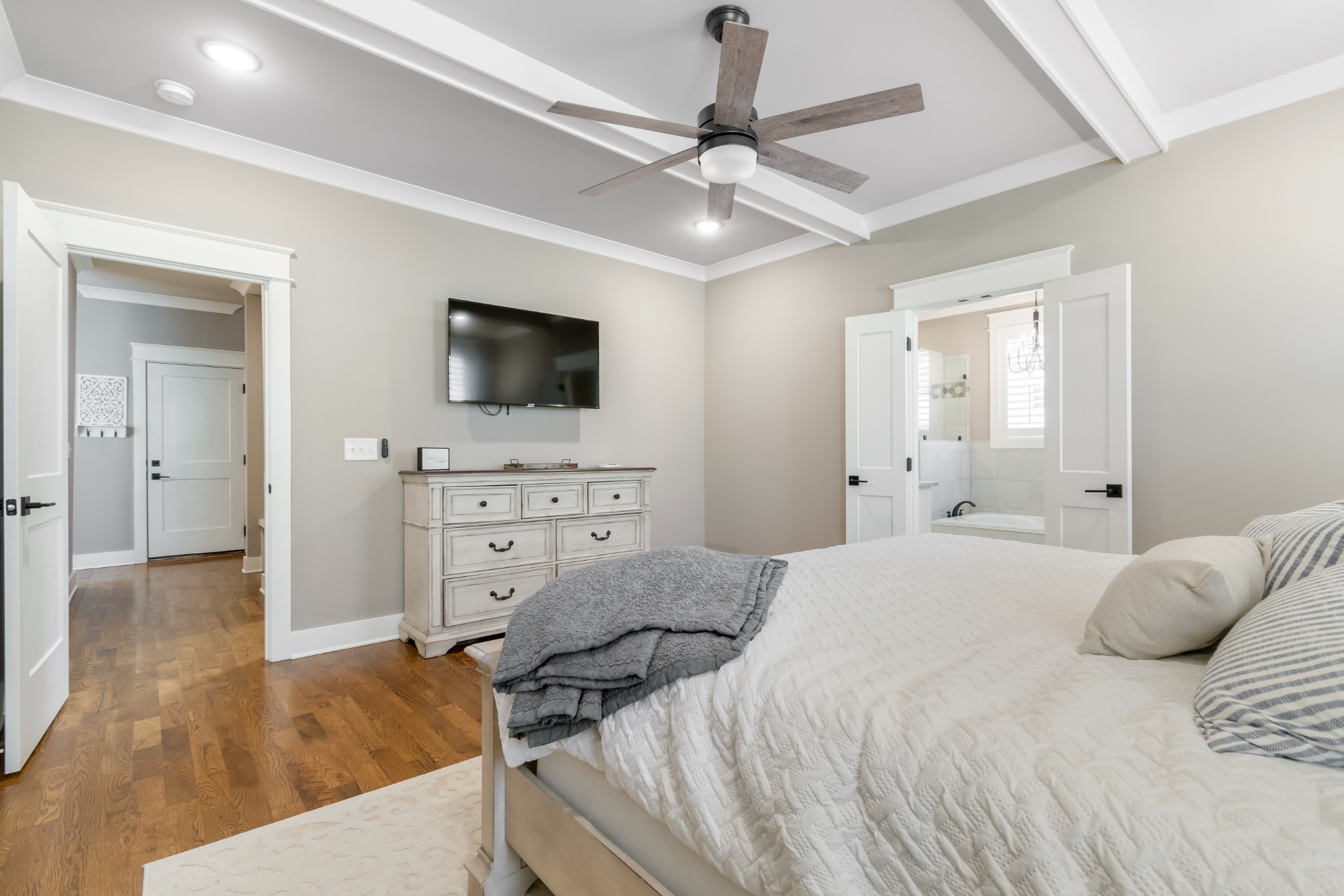 636 Weeping Willow Rd