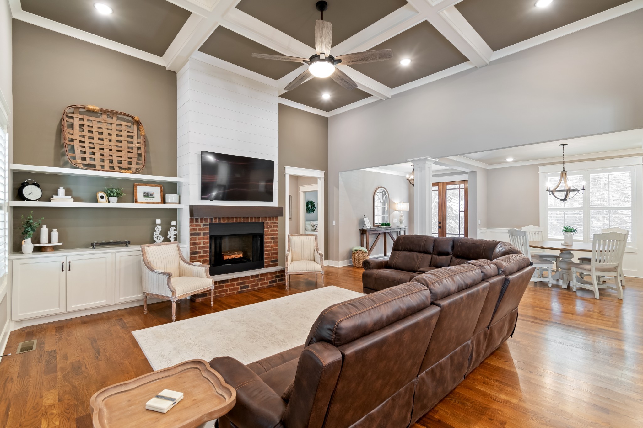 636 Weeping Willow Rd