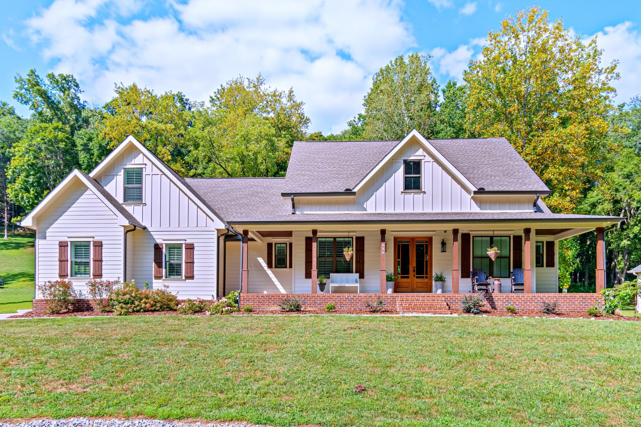 636 Weeping Willow Rd