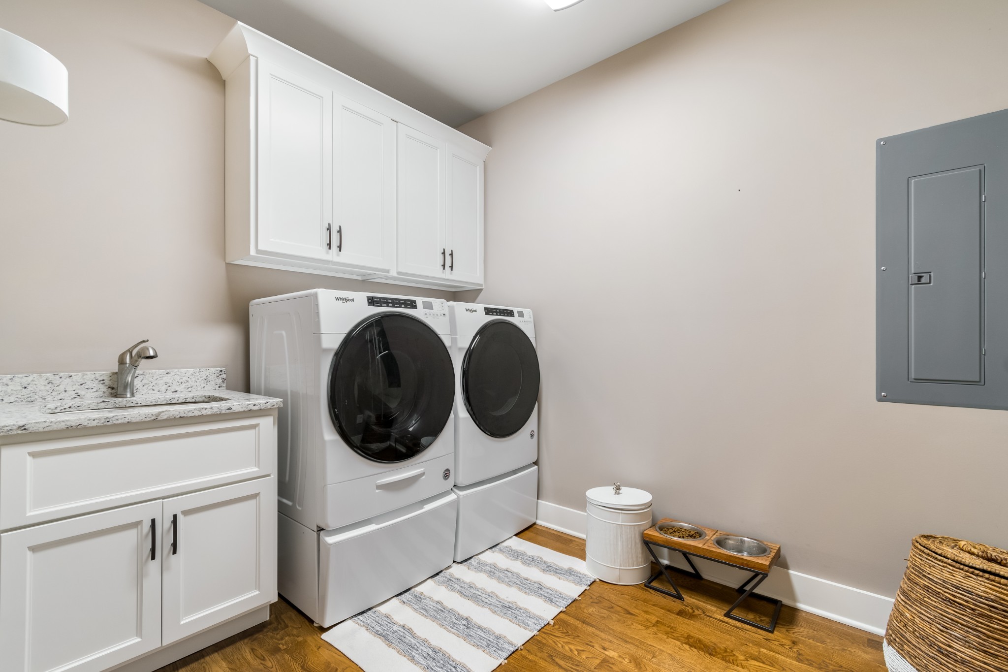 636 Weeping Willow Rd