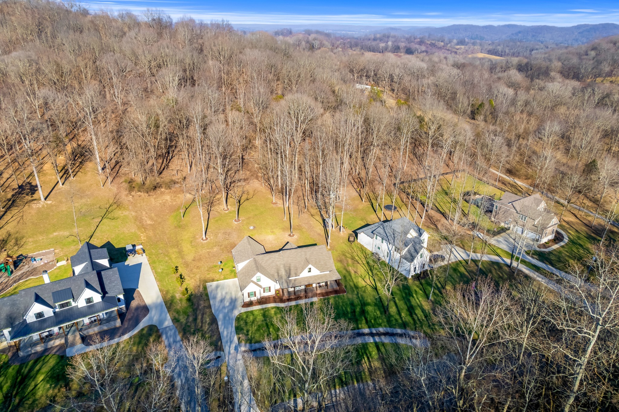 636 Weeping Willow Rd