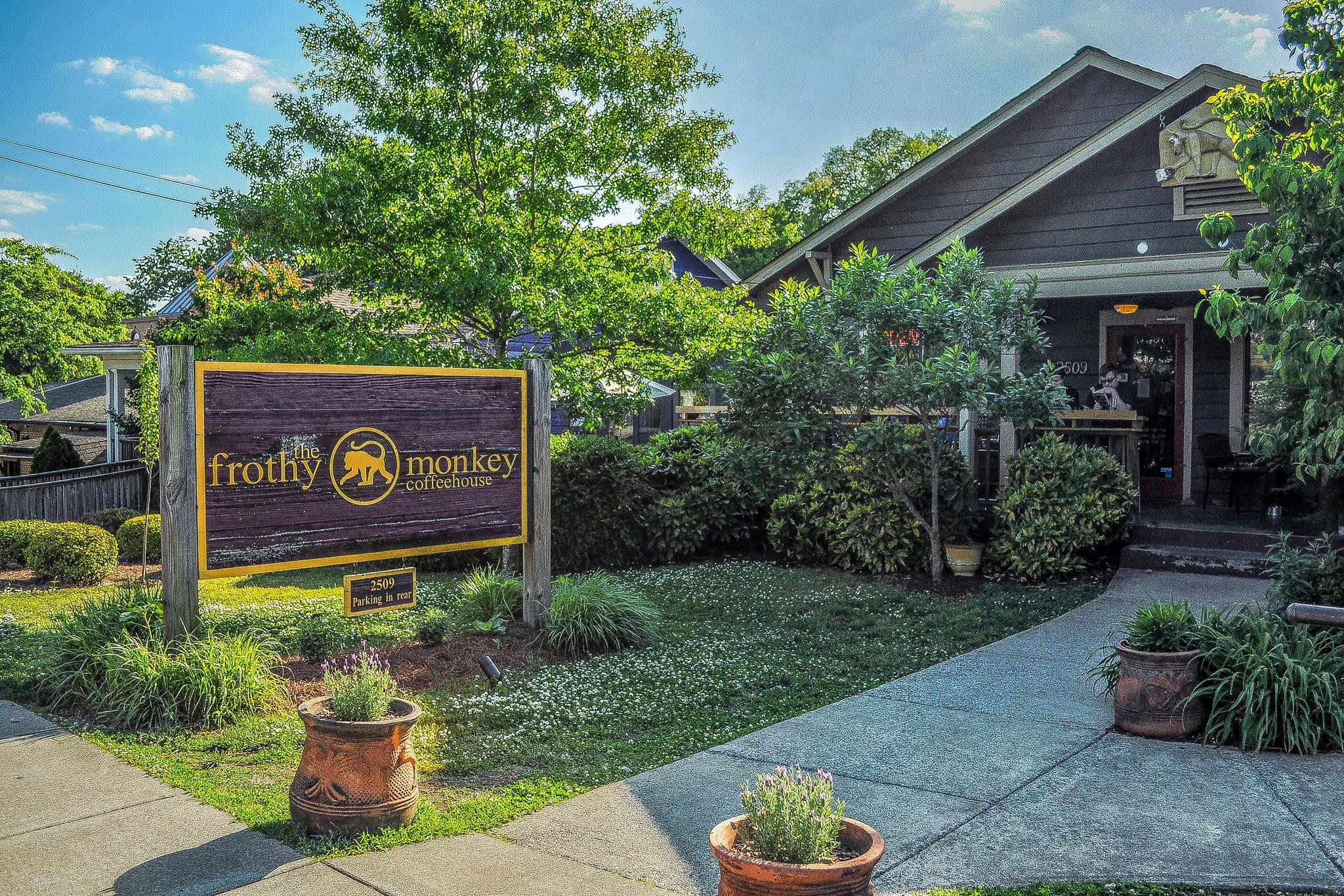 306 Artisan Ln