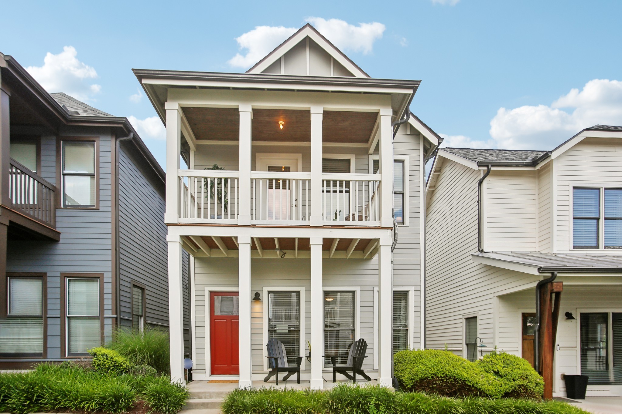 306 Artisan Ln