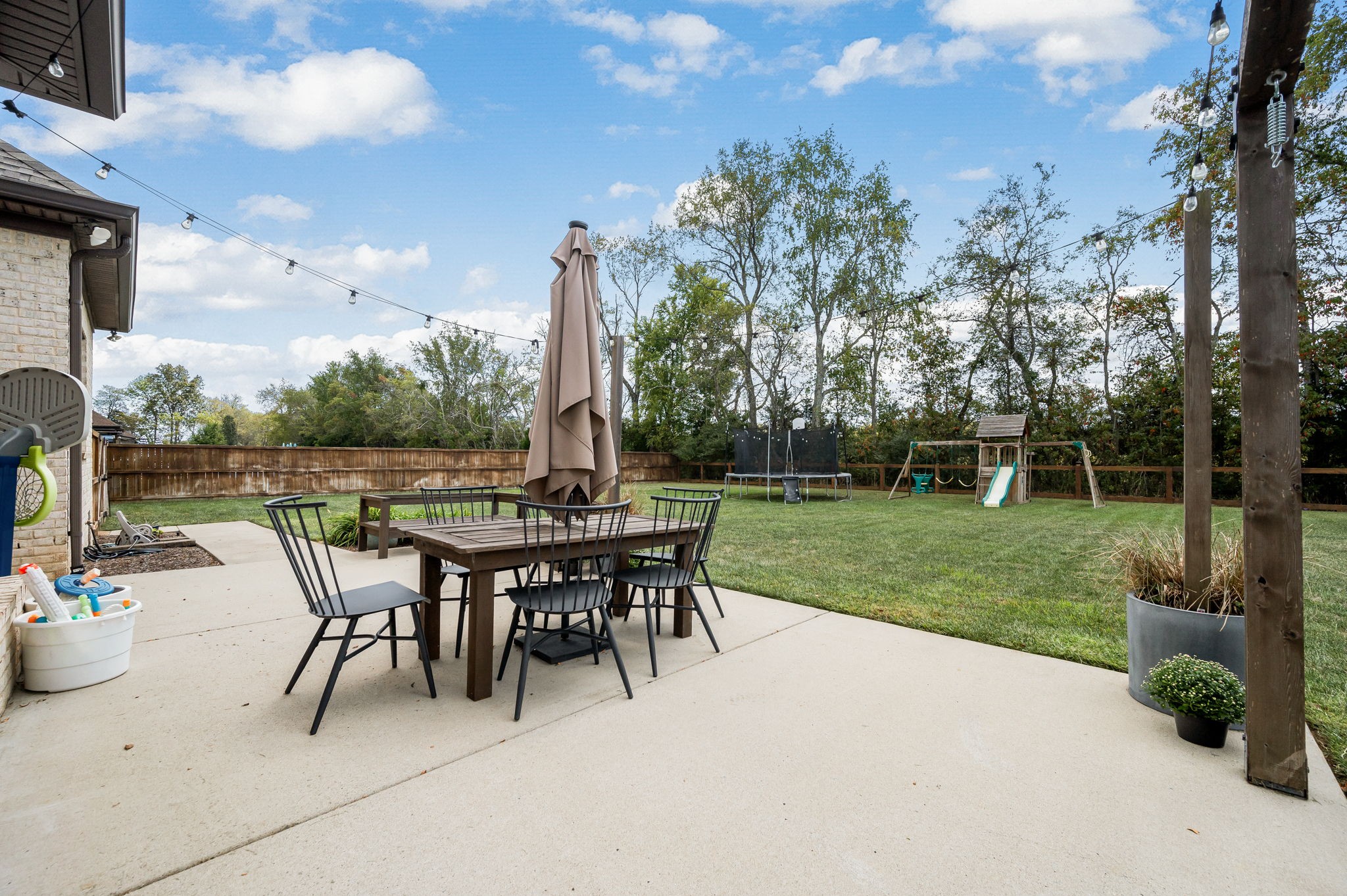 448 Cobblestone Way