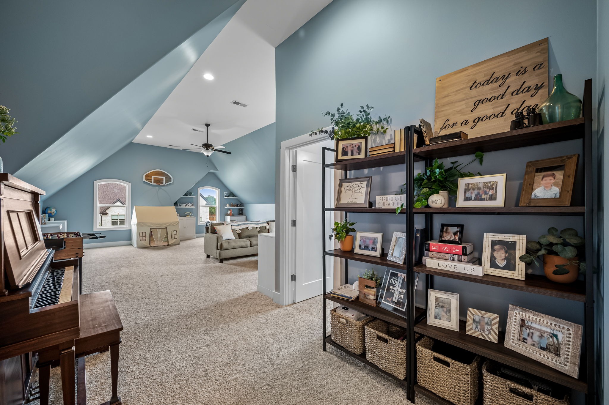 448 Cobblestone Way