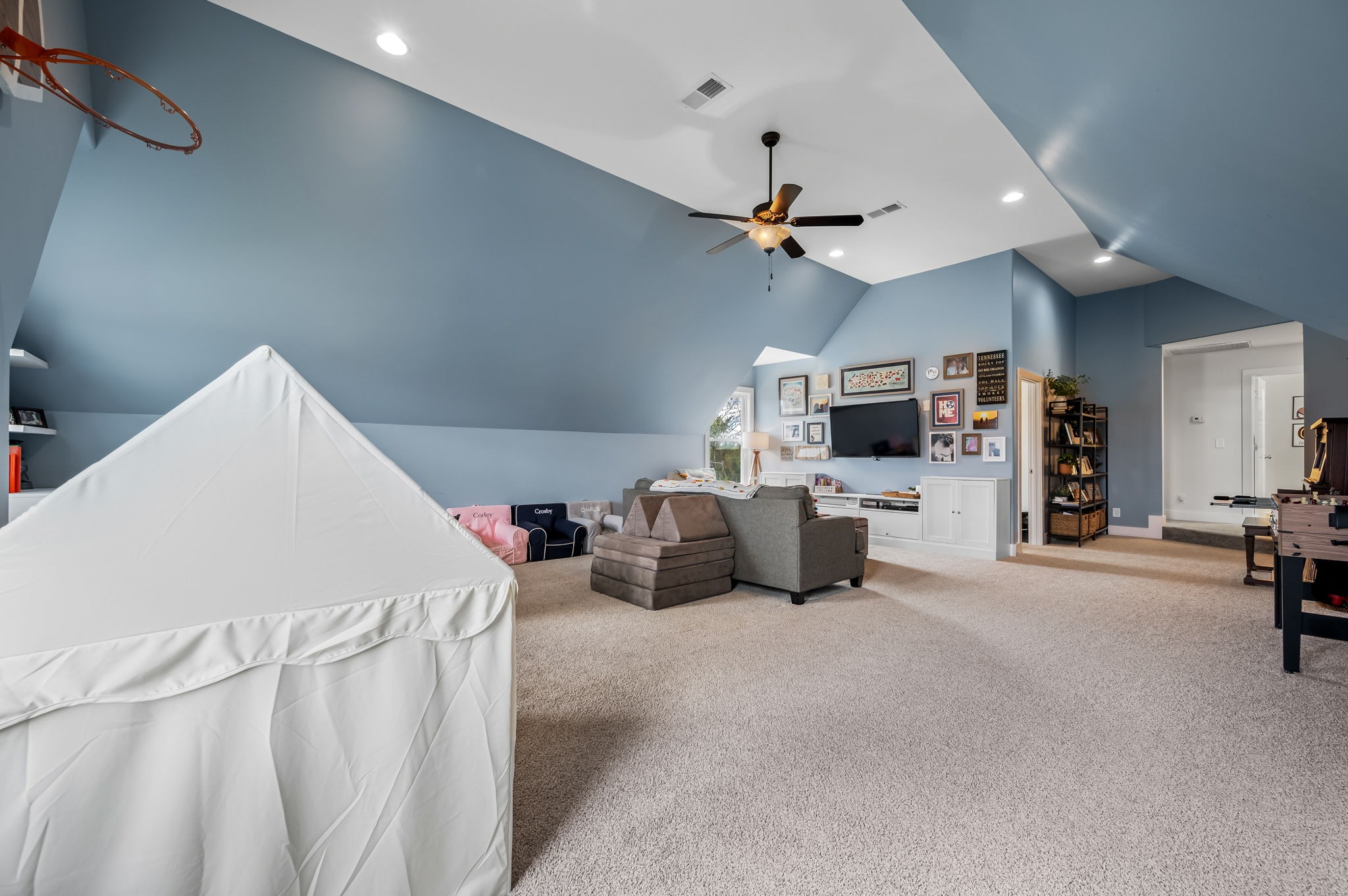 448 Cobblestone Way