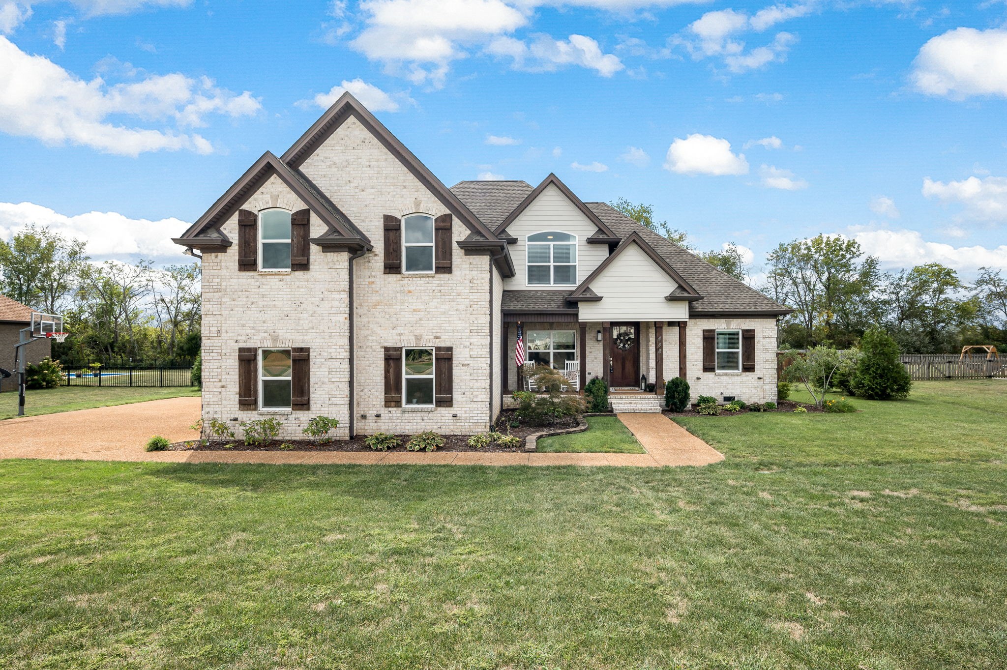 448 Cobblestone Way