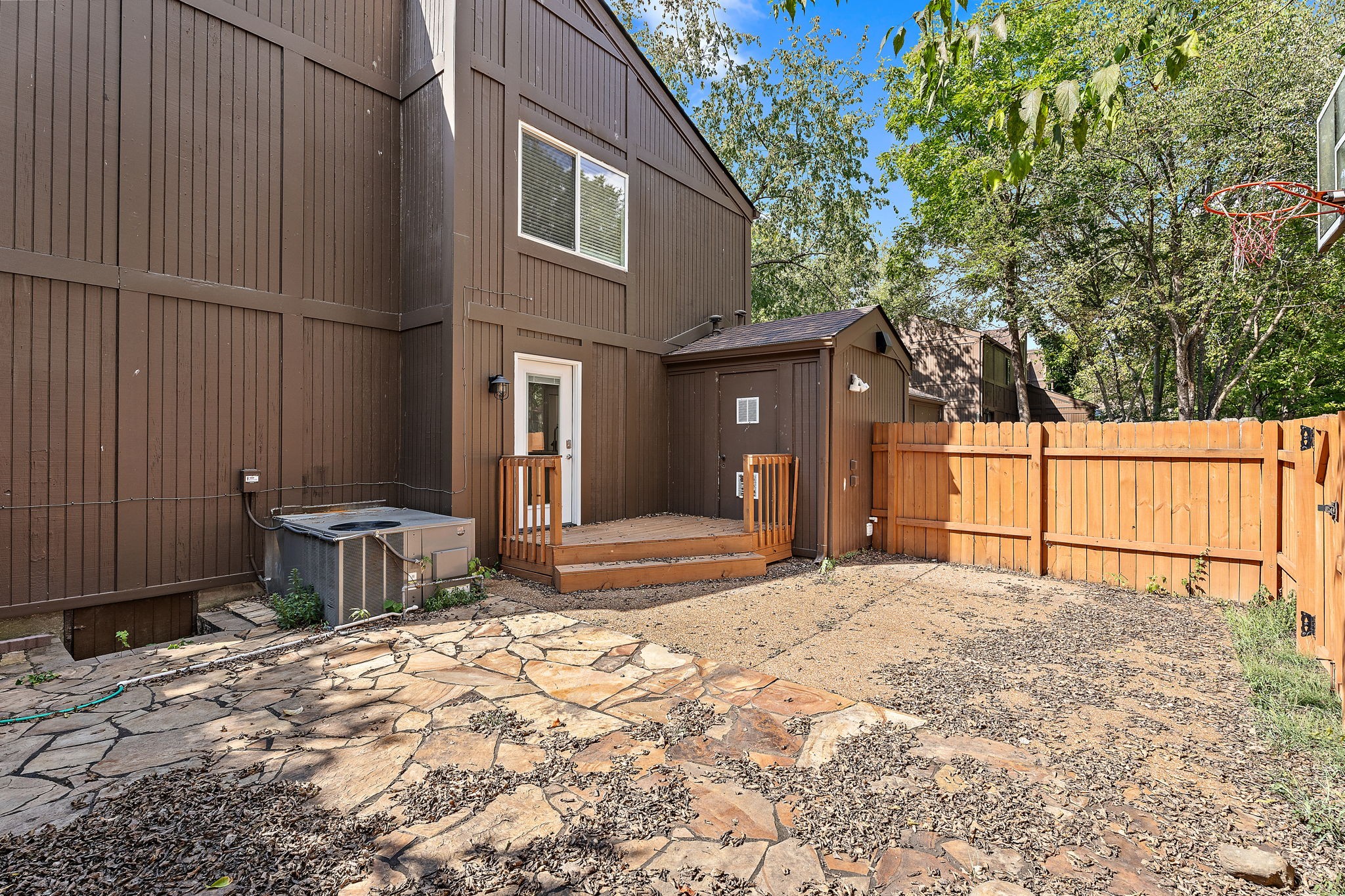 545 Doral Country Drive