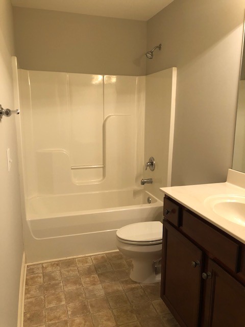 332 Windgrove Ter
