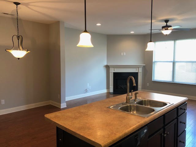 332 Windgrove Ter