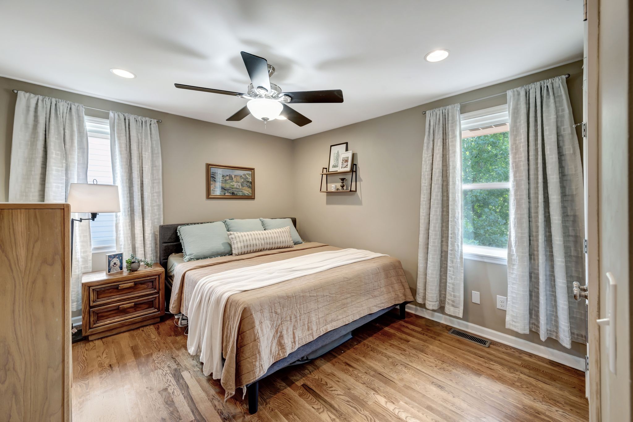 2618 Airpark Dr