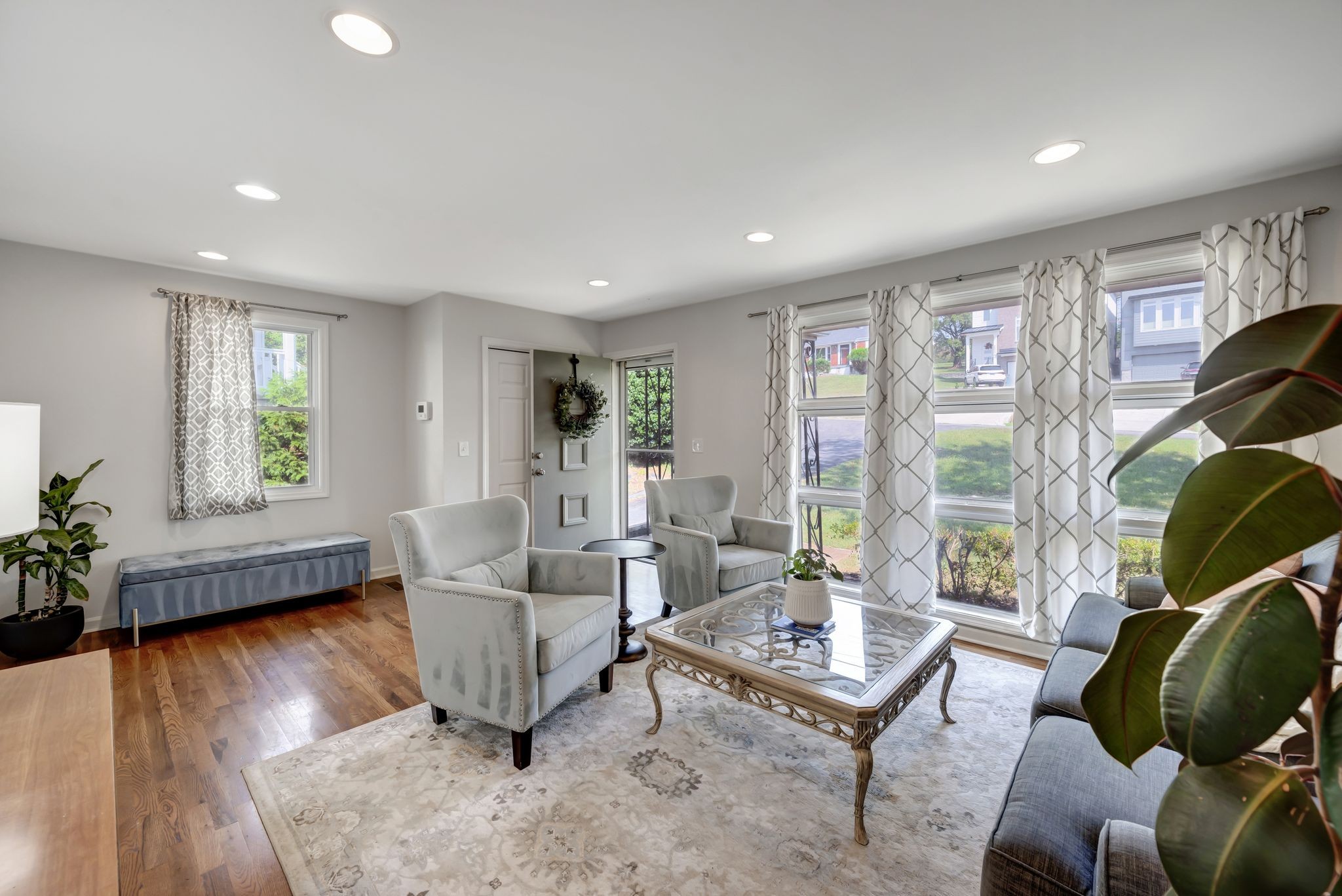 2618 Airpark Dr